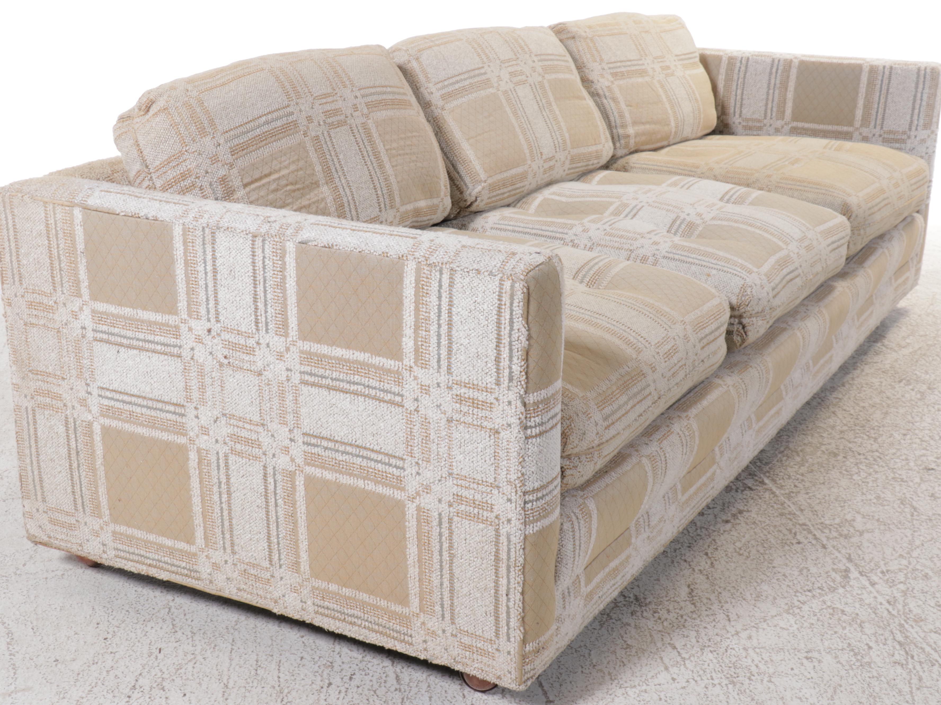 Henredon Mid Century Modern Sofa on Casters