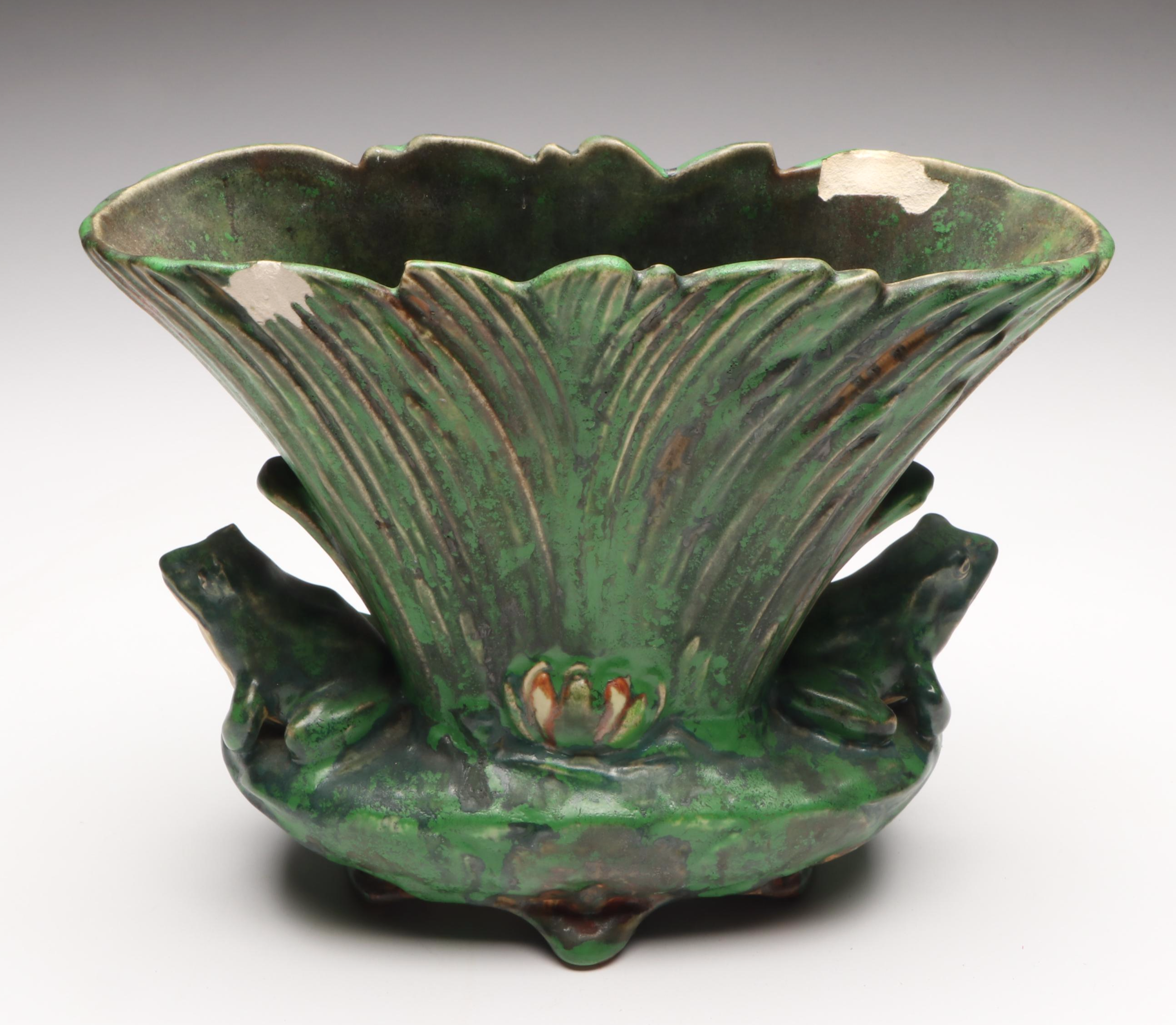 Weller Pottery Coppertone Frog Base Fan Vase
