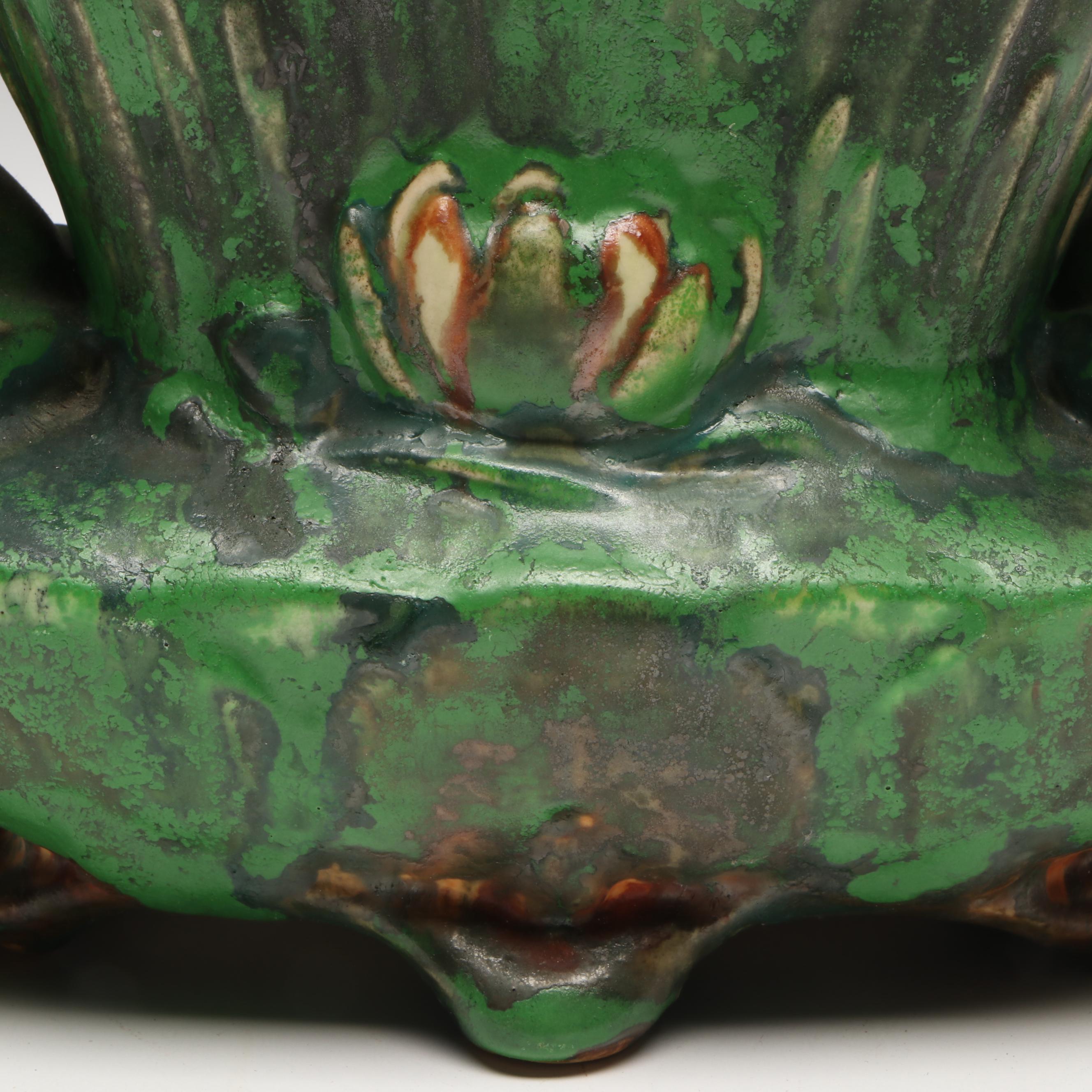 Weller Pottery Coppertone Frog Base Fan Vase