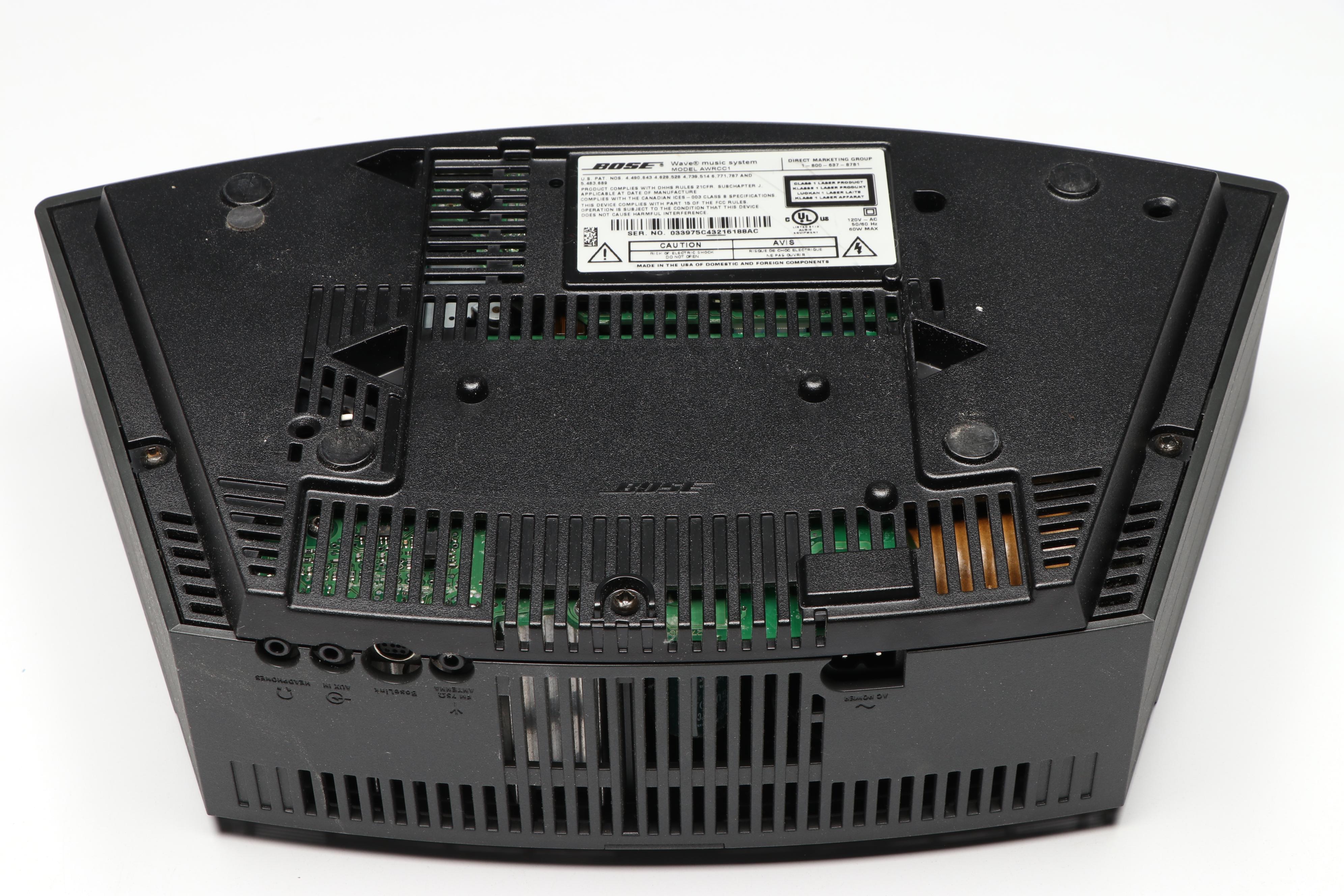 Bose Wave Music System AM/FM Radio and CD Player, Remote