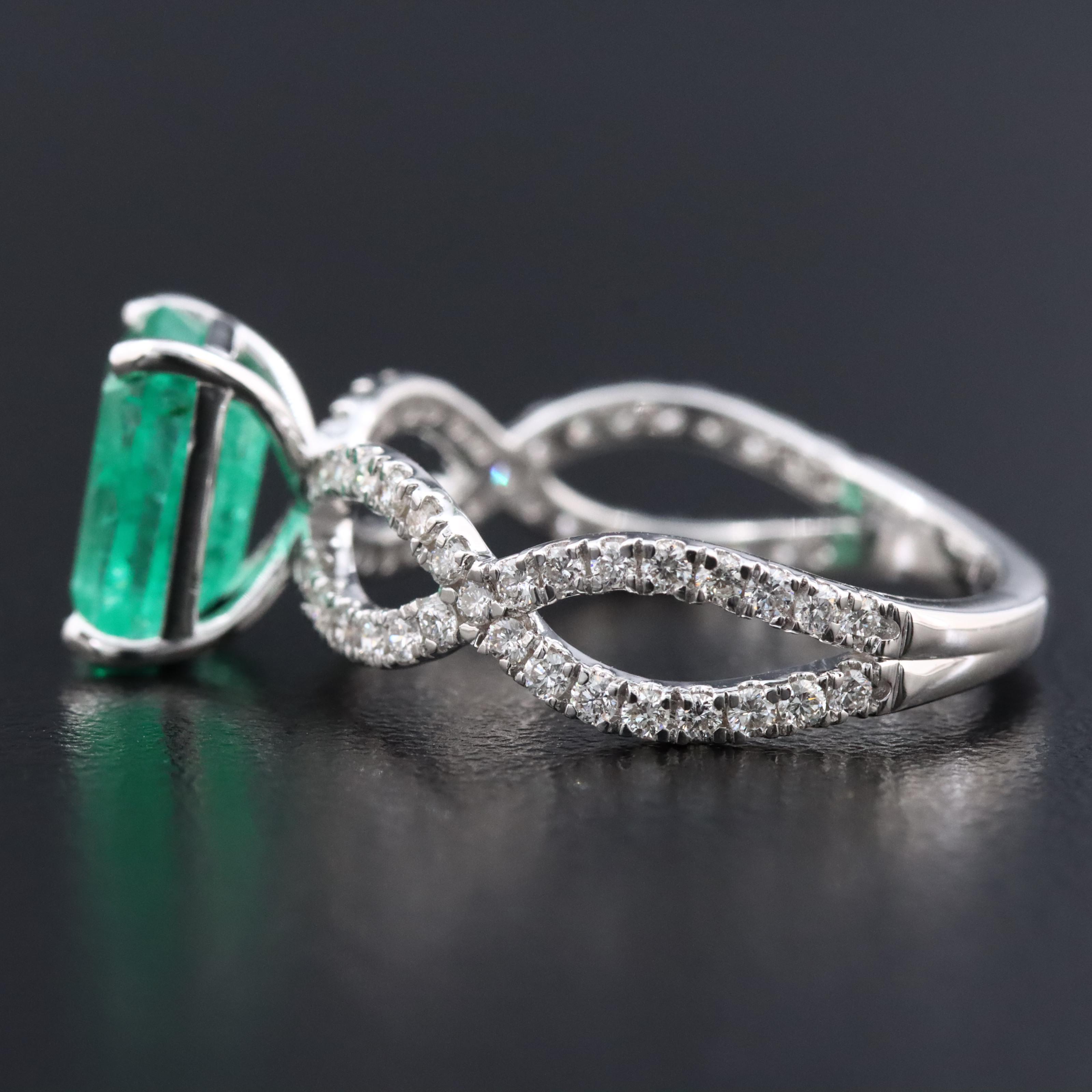 18K 1.82 CT Emerald and Diamond Ring
