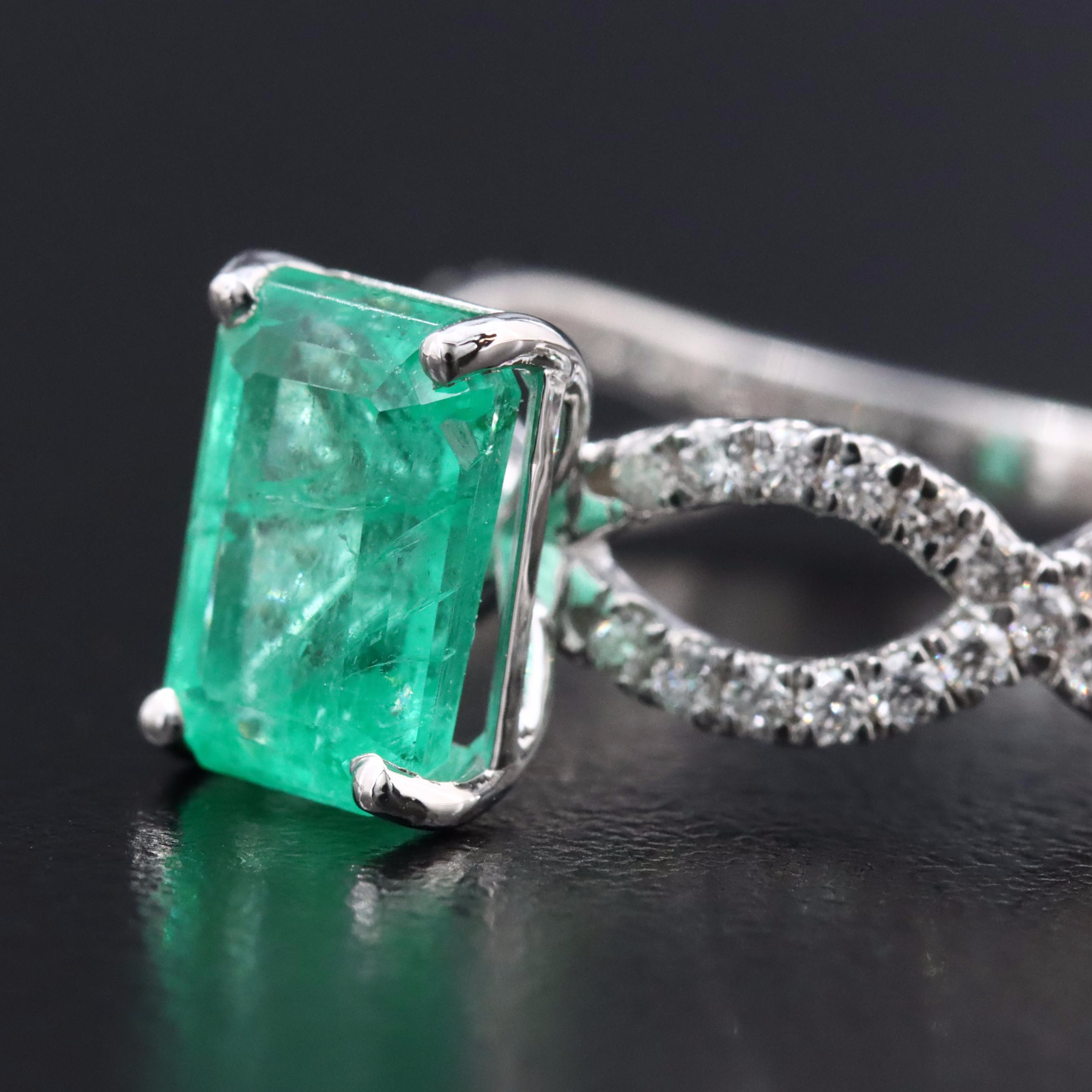 18K 1.82 CT Emerald and Diamond Ring