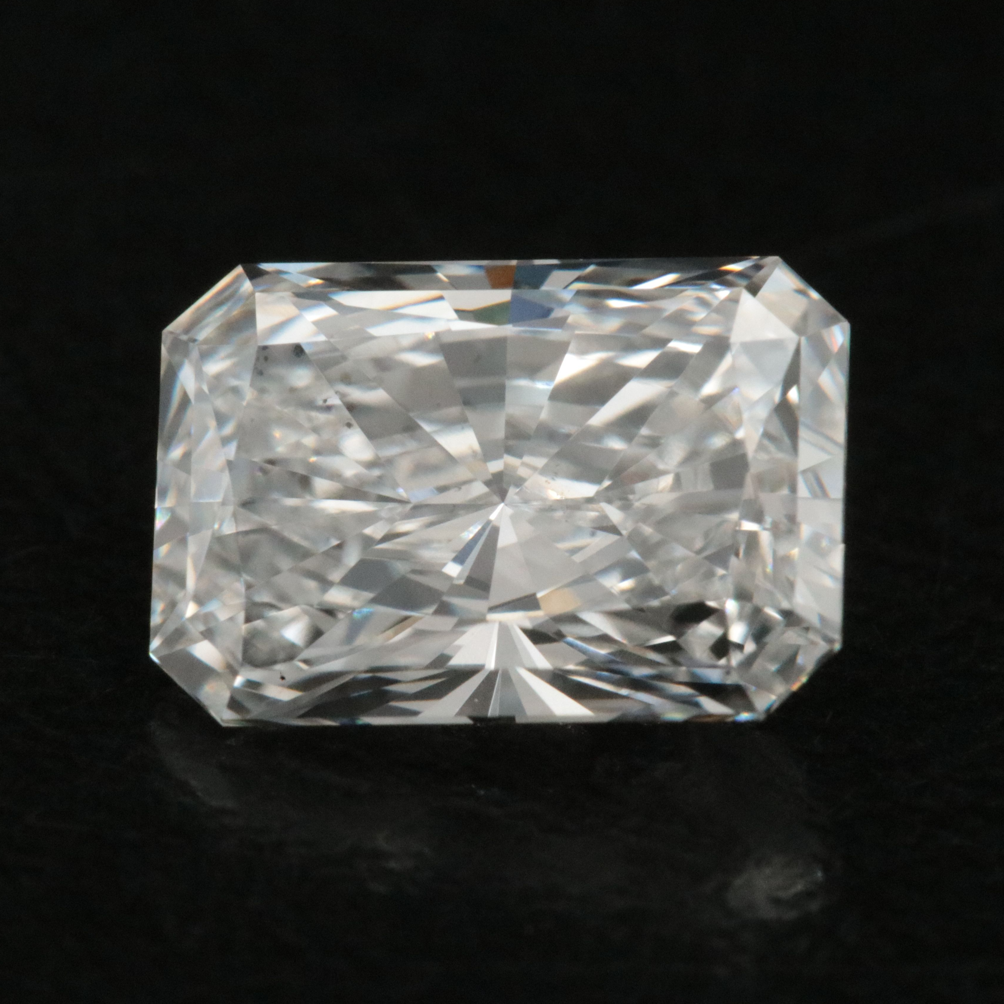 Loose 1.74 CT Lab Grown Diamond with IGI Report