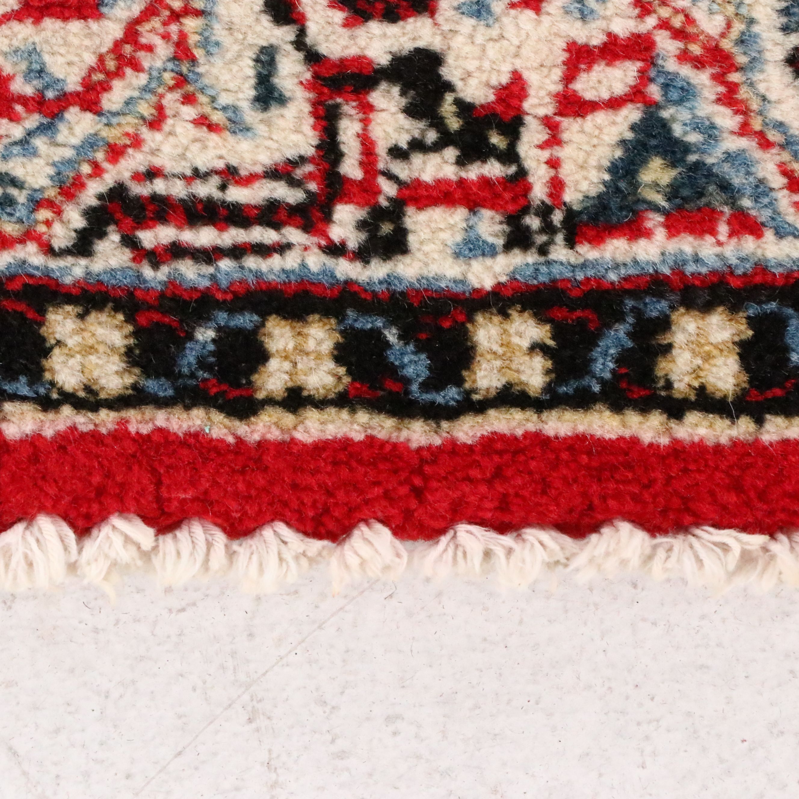 3'1 x 10'6 Hand-Knotted Persian Seraband Long Rug