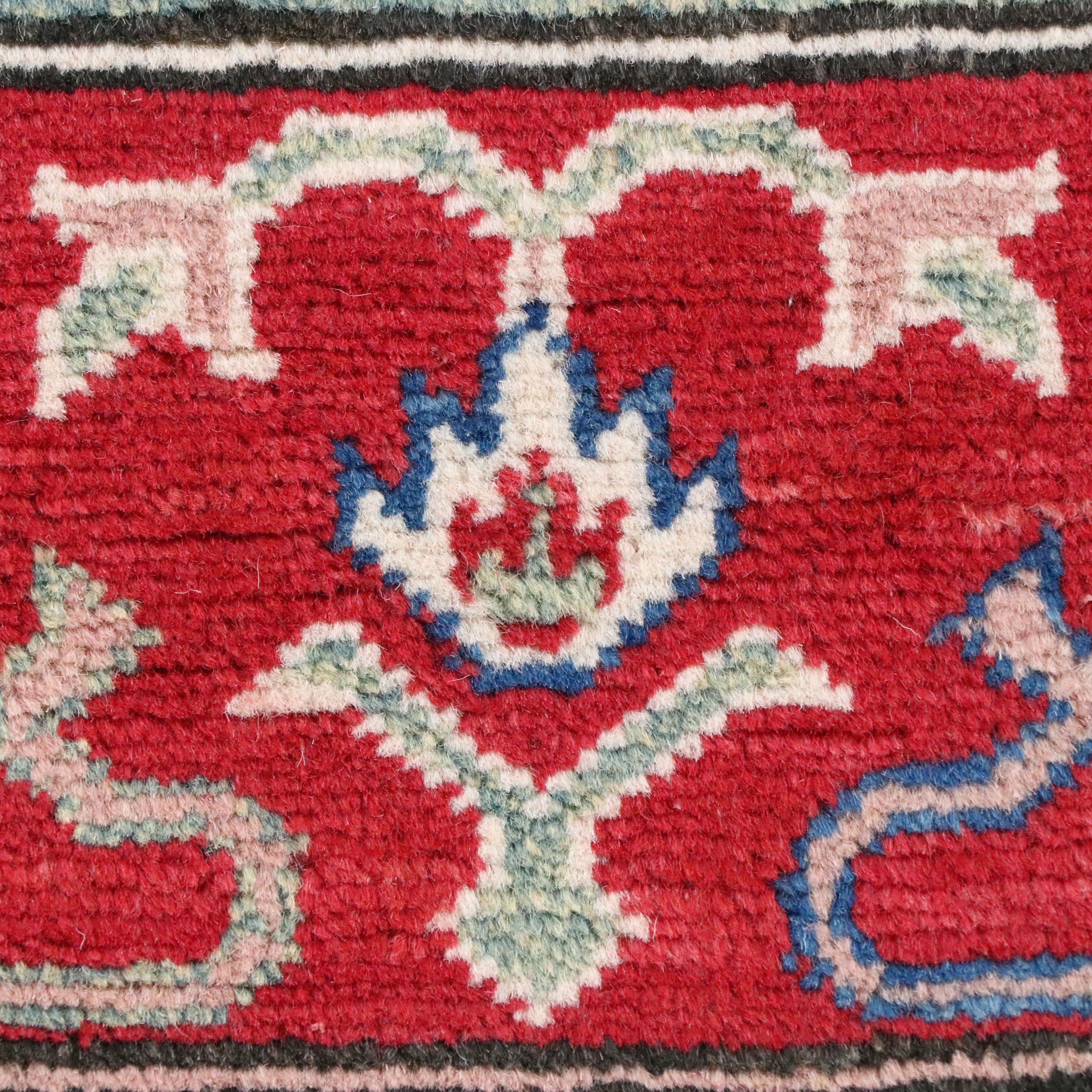 4'11 x 6'4 Hand-Knotted Pakistani Kazak Area Rug