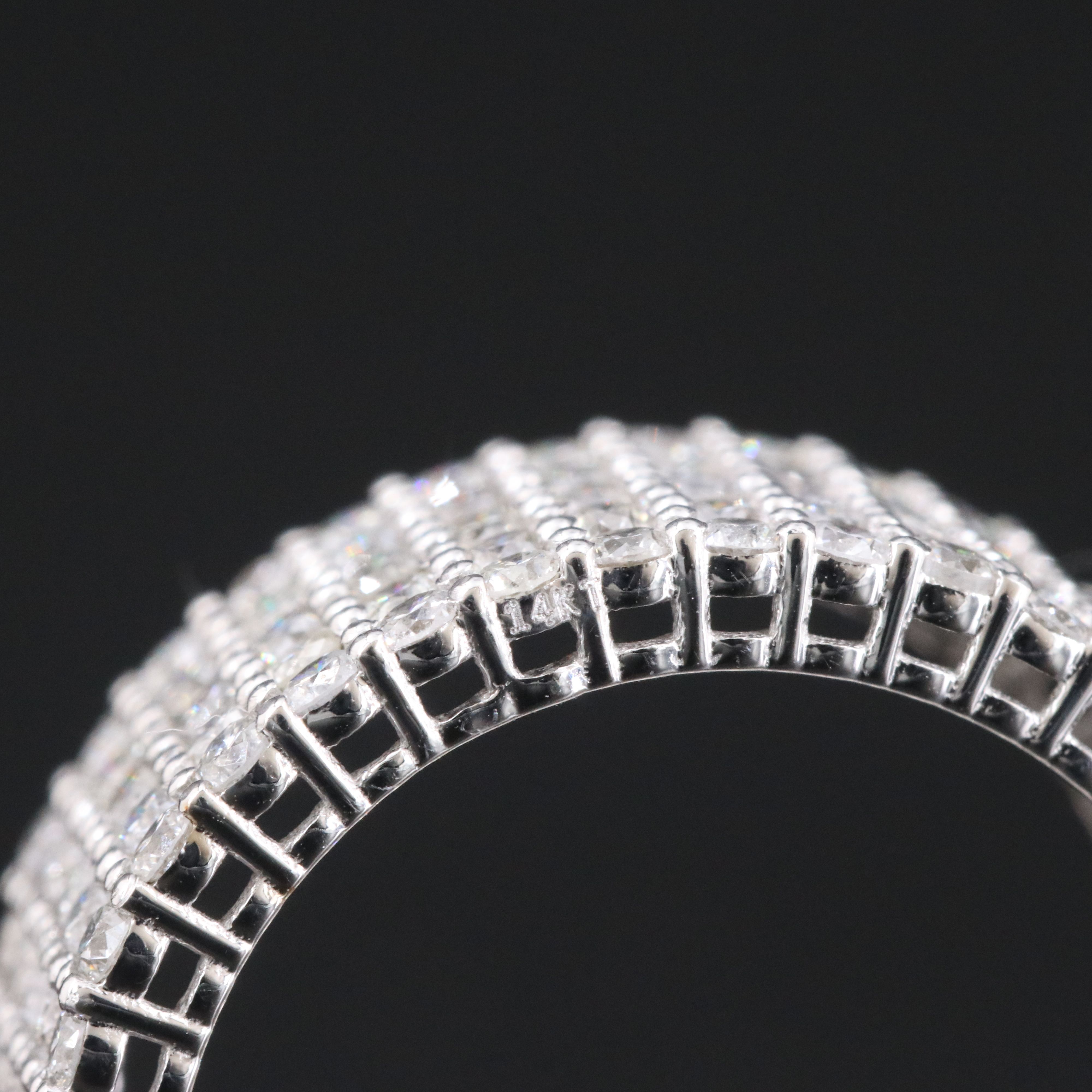 14K 3.02 CTW Diamond Eternity Band
