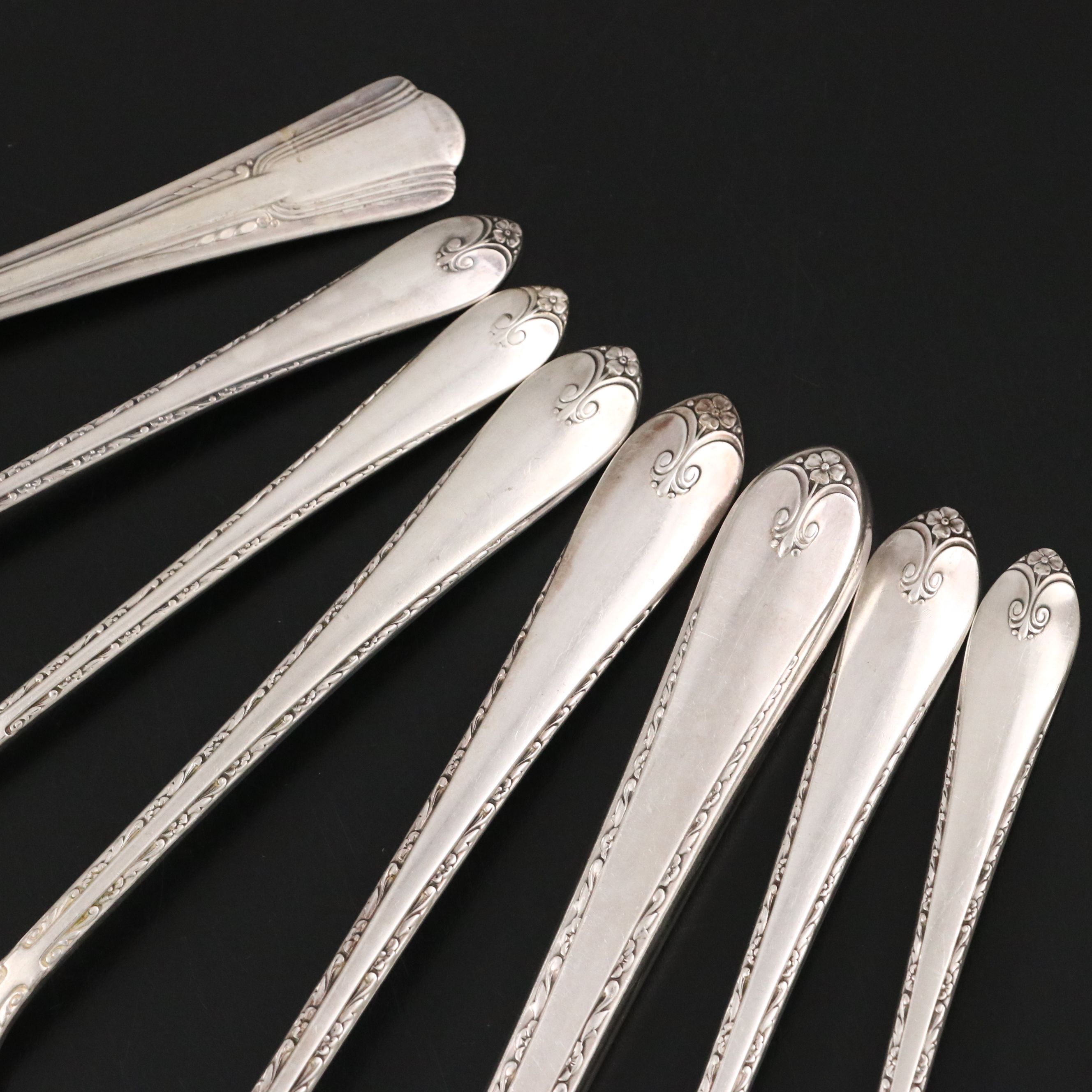 International "Exquisite" Silver Plate Flatware