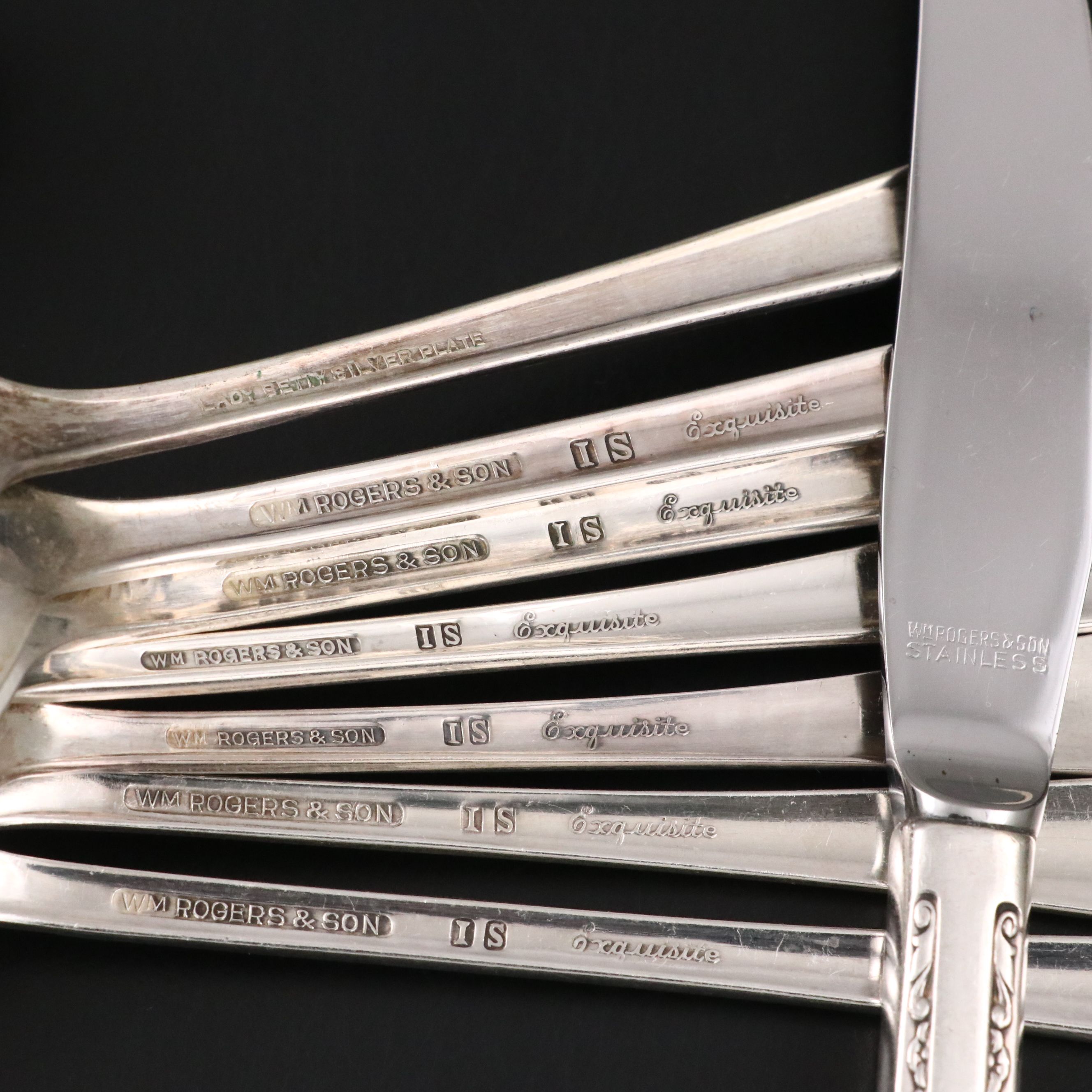 International "Exquisite" Silver Plate Flatware