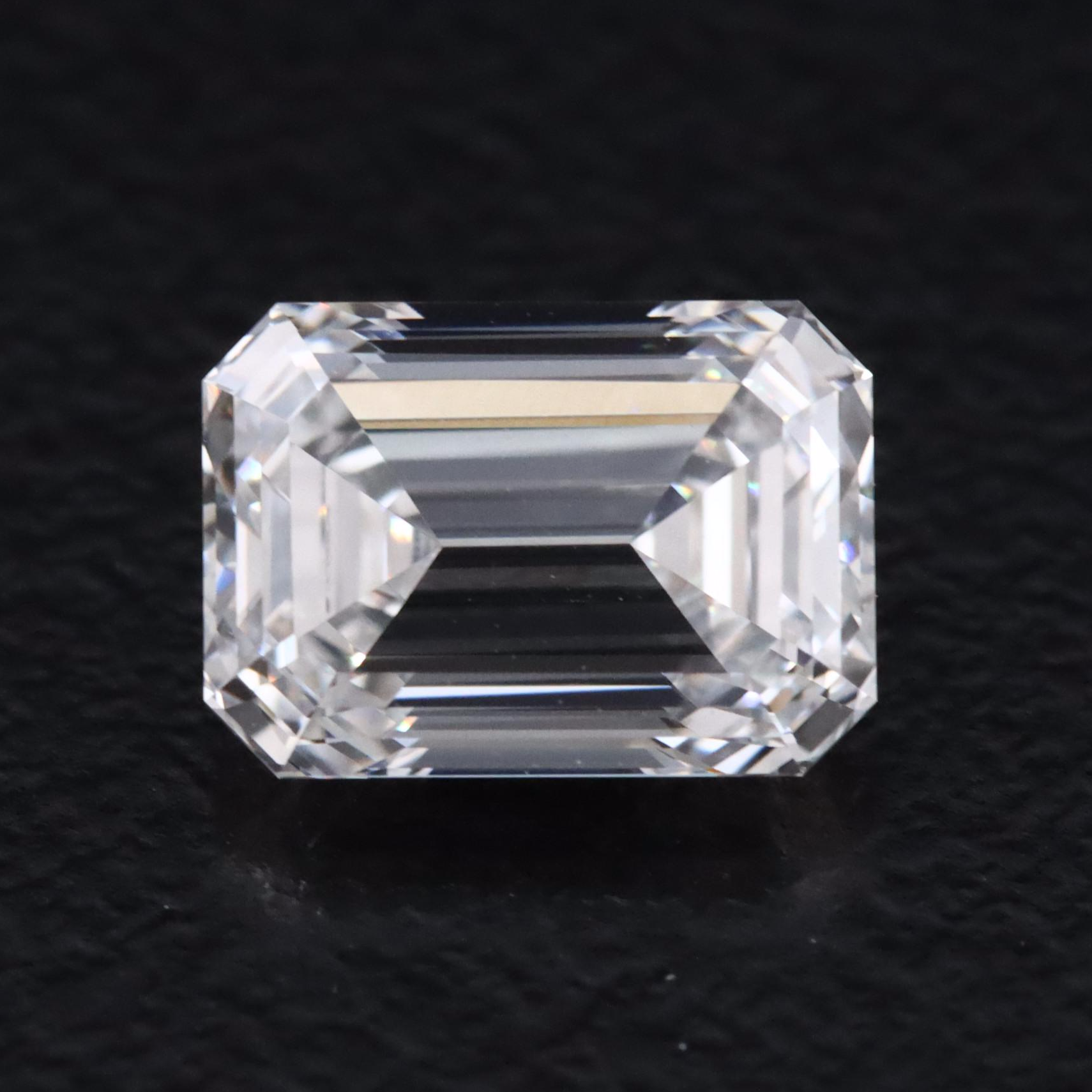 Loose 1.04 CT Lab Grown Diamond with IGI Report