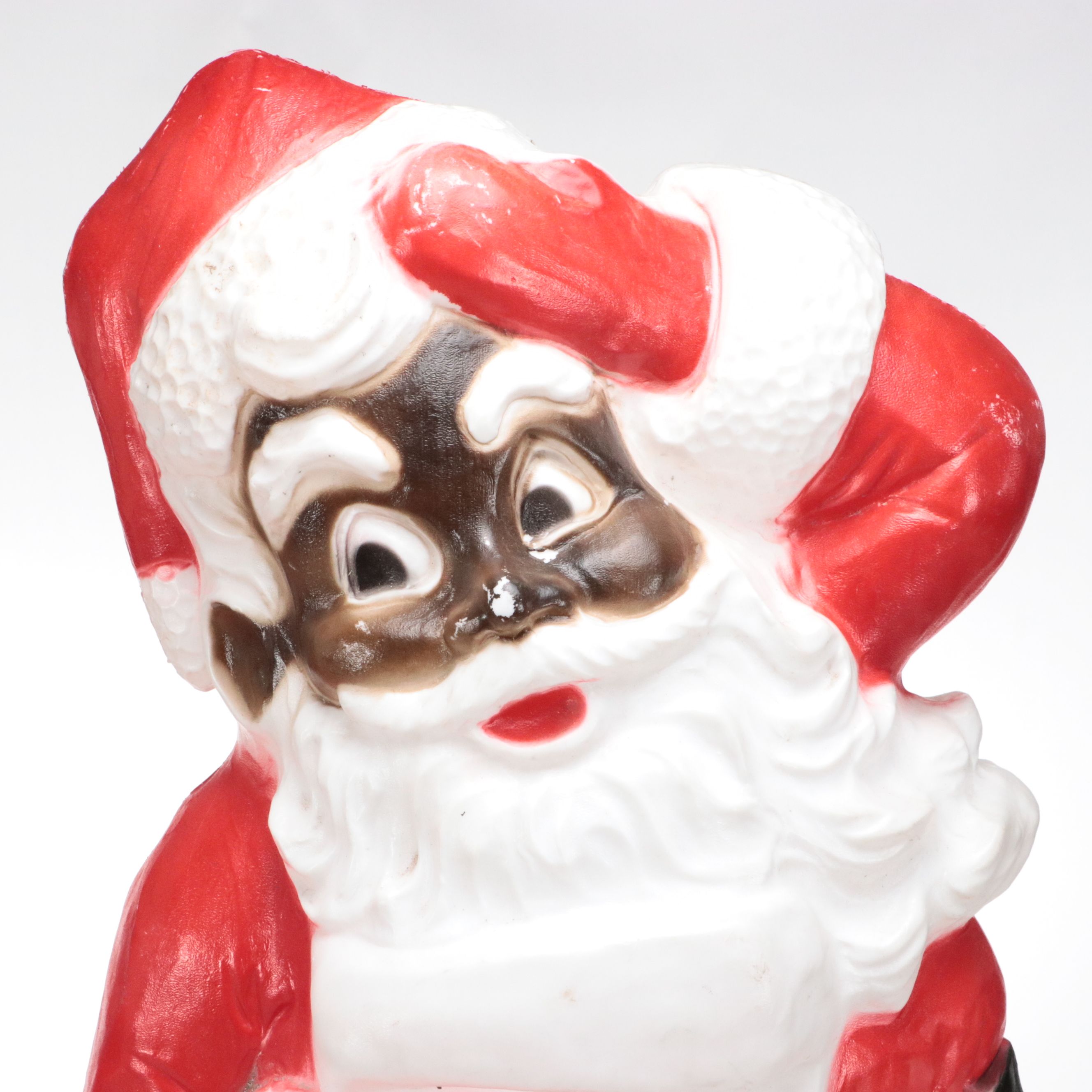 Union Products Co. Blow Form Mr. and Mrs. Claus Outdoor Christmas Décor