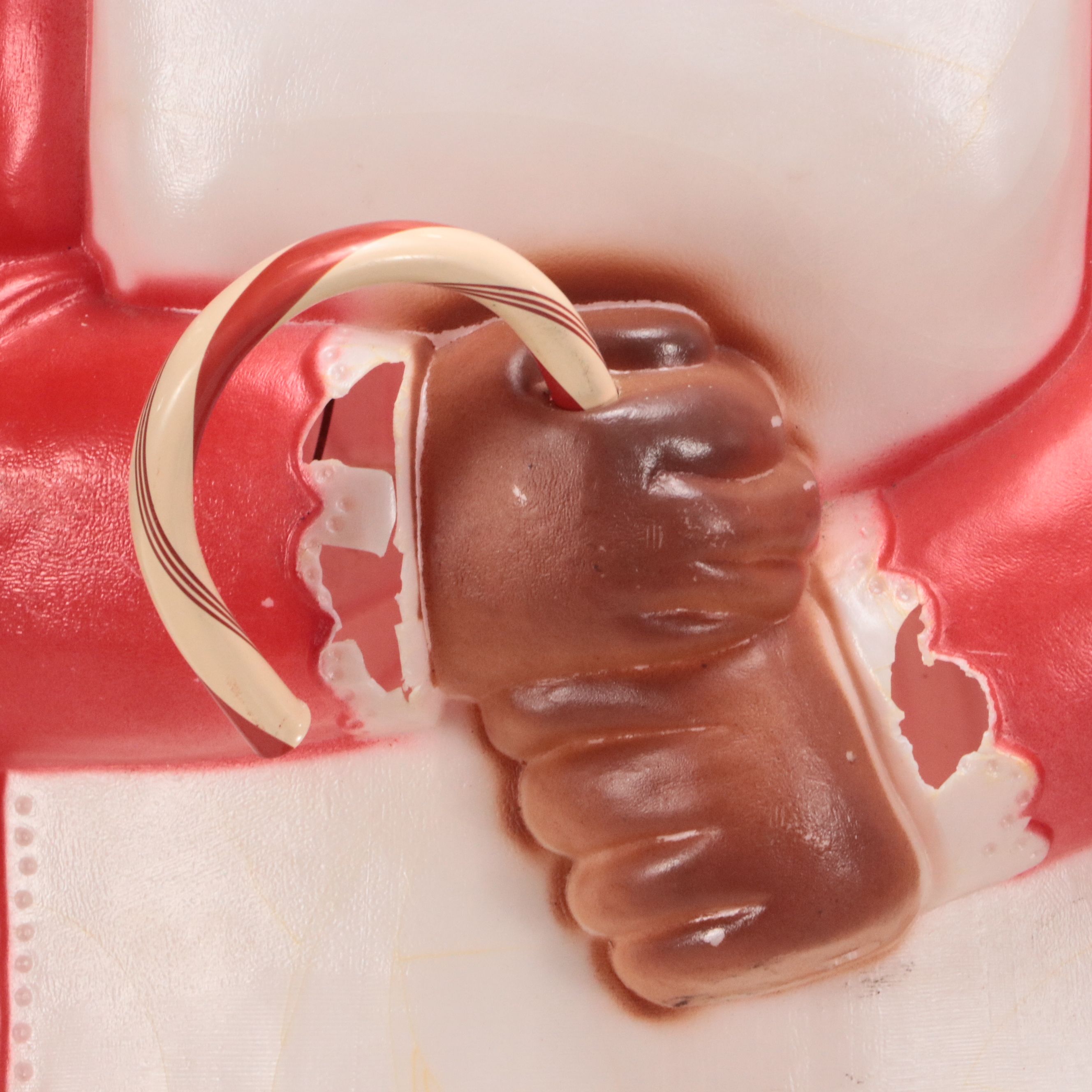 Union Products Co. Blow Form Mr. and Mrs. Claus Outdoor Christmas Décor