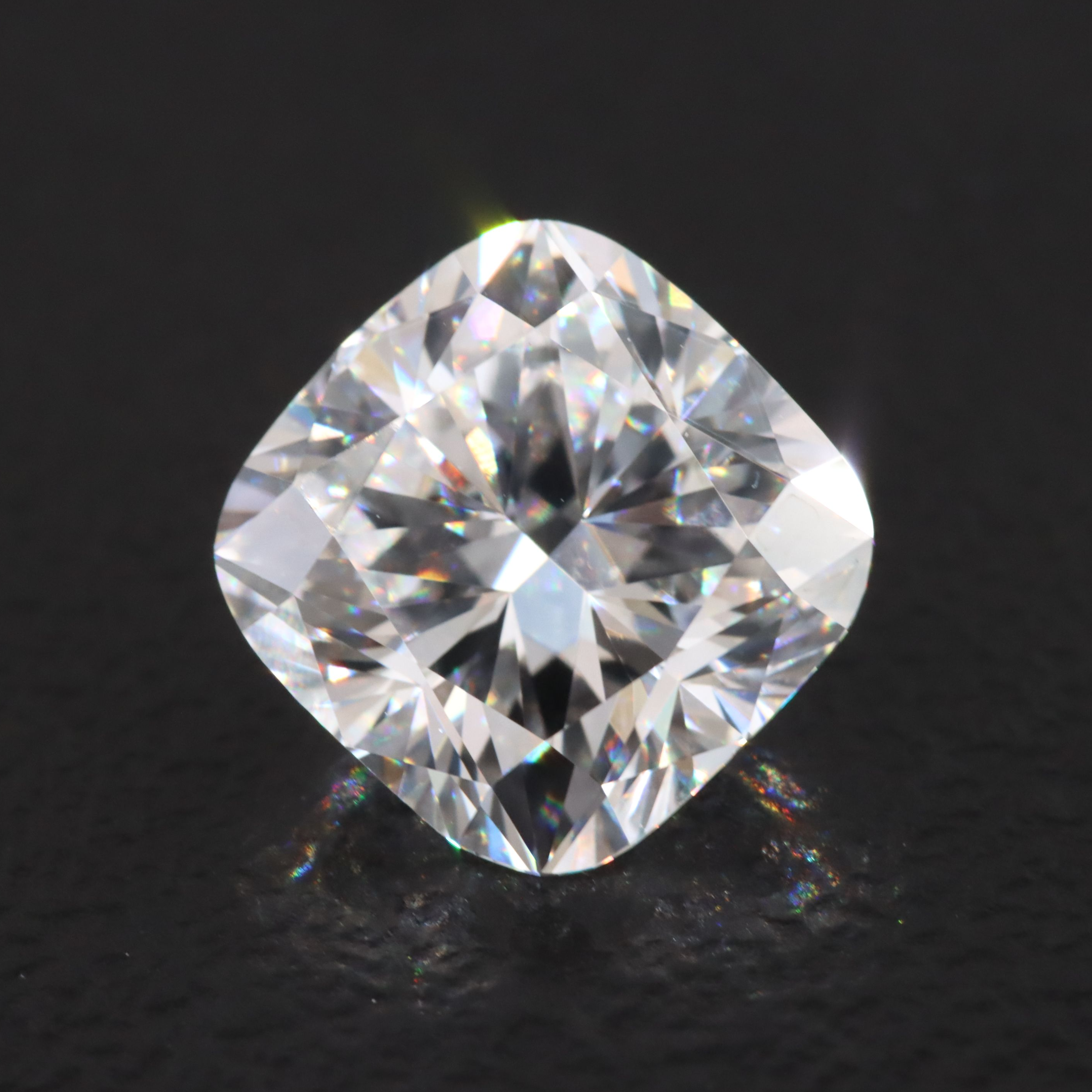 Loose 1.59 CT Lab Grown Diamond with IGI Report