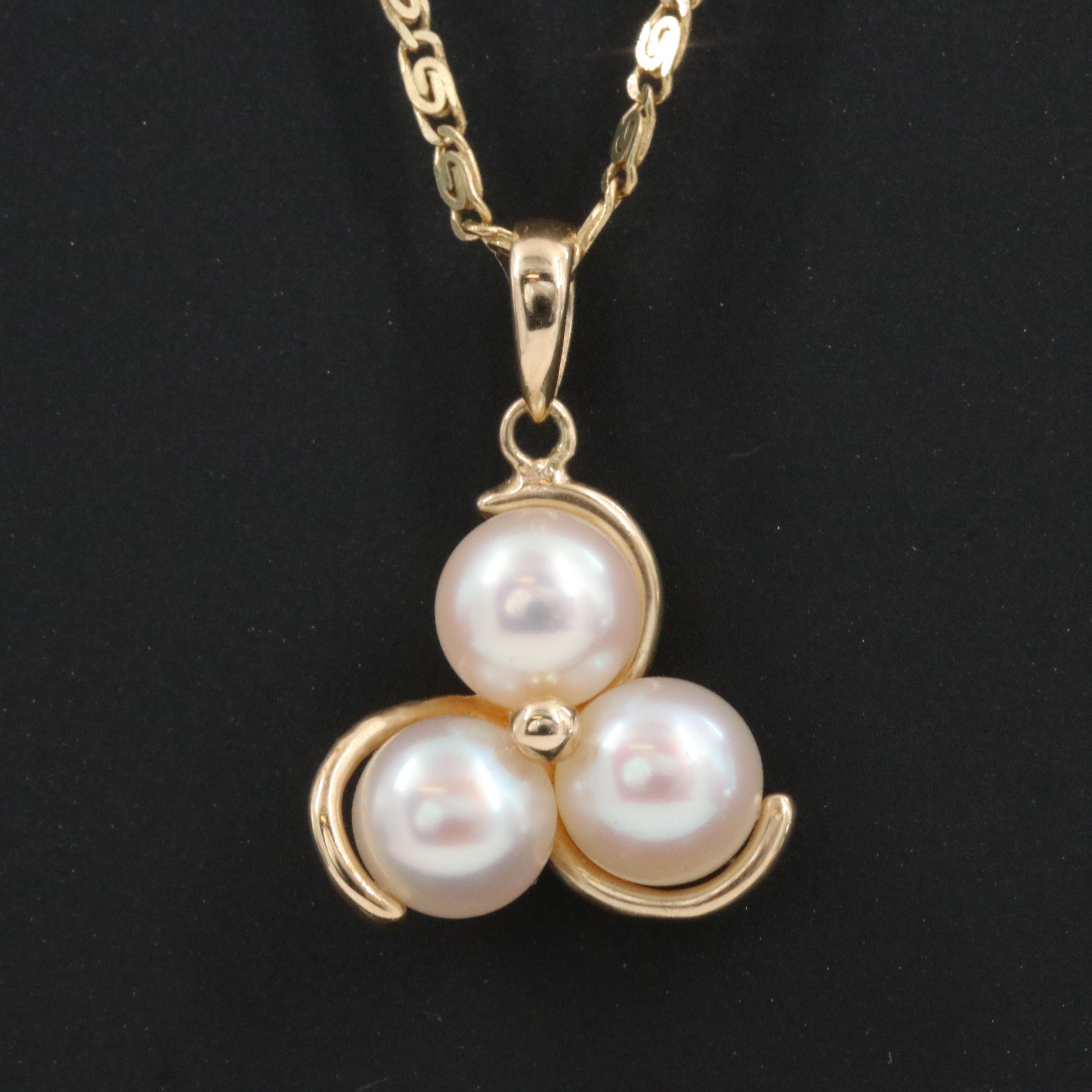 14K Pearl Clover Pendant Necklace