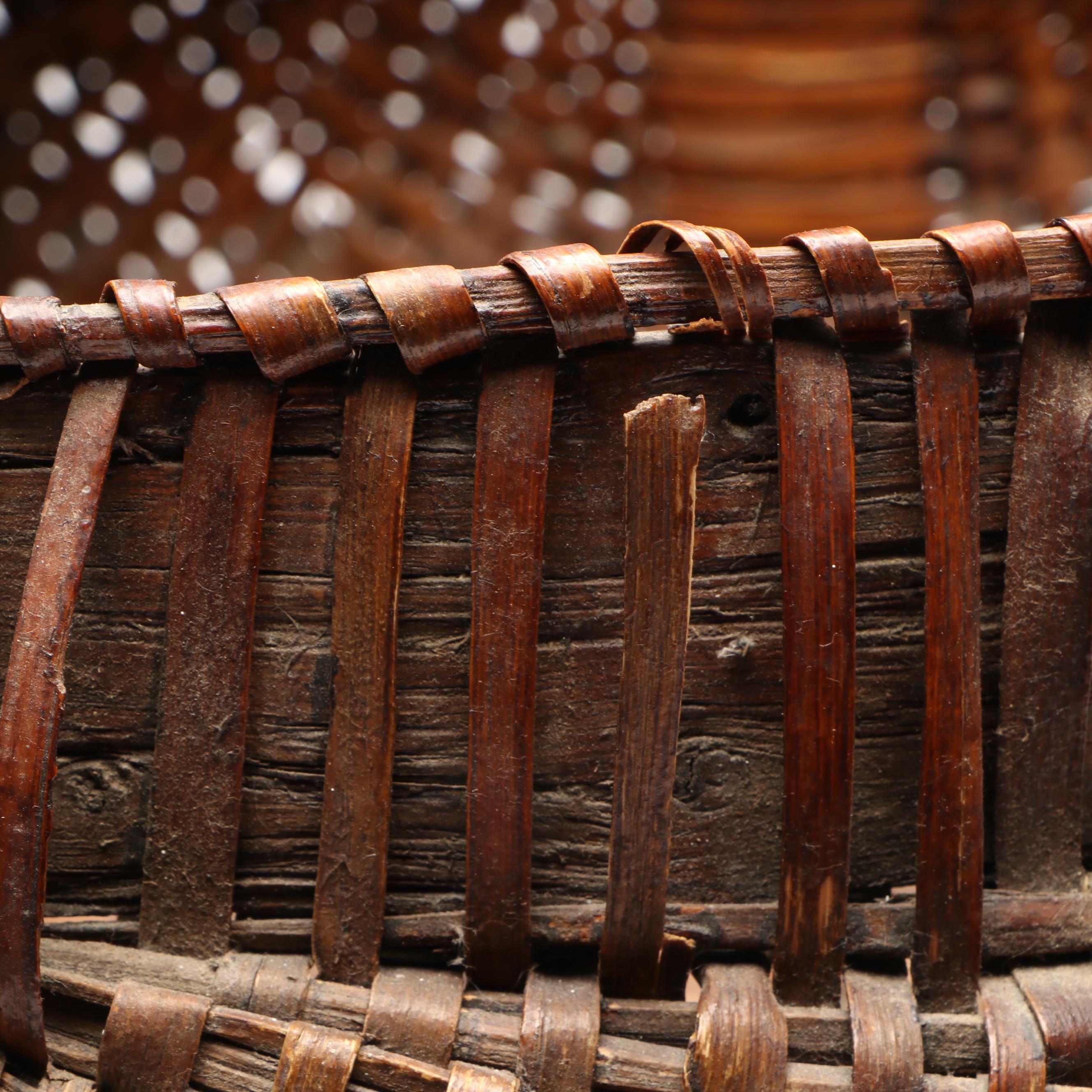 Split Wood Woven Buttocks Basket