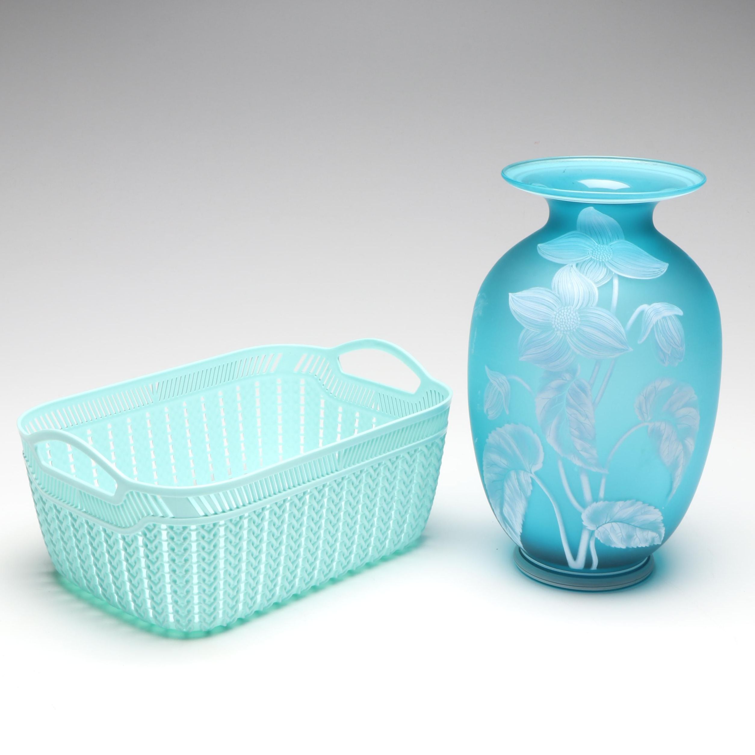 Fenton Gallery Originals for Cincinnati Art Museum Floral Blue Glass Vase