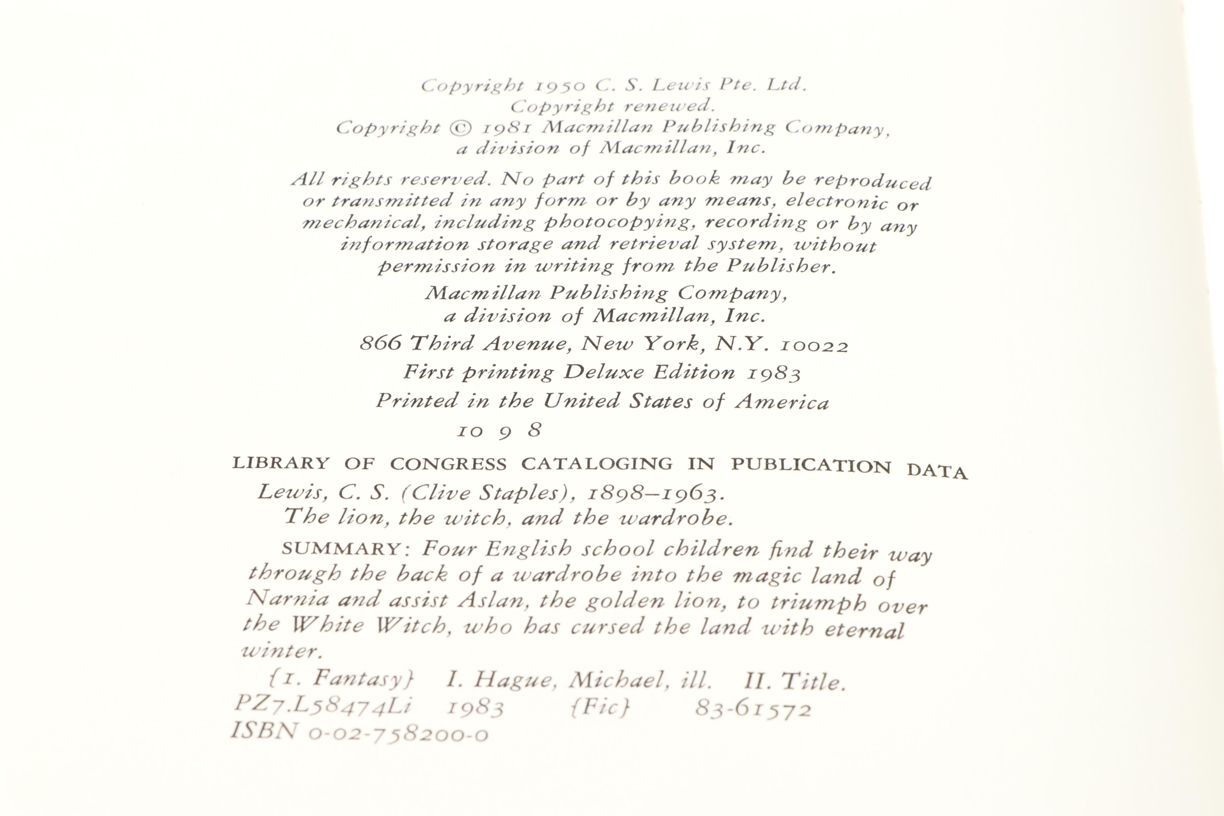 Michael Hague Illustrated "The Lion, the Witch and the Wardrobe" by C. S. Lewis