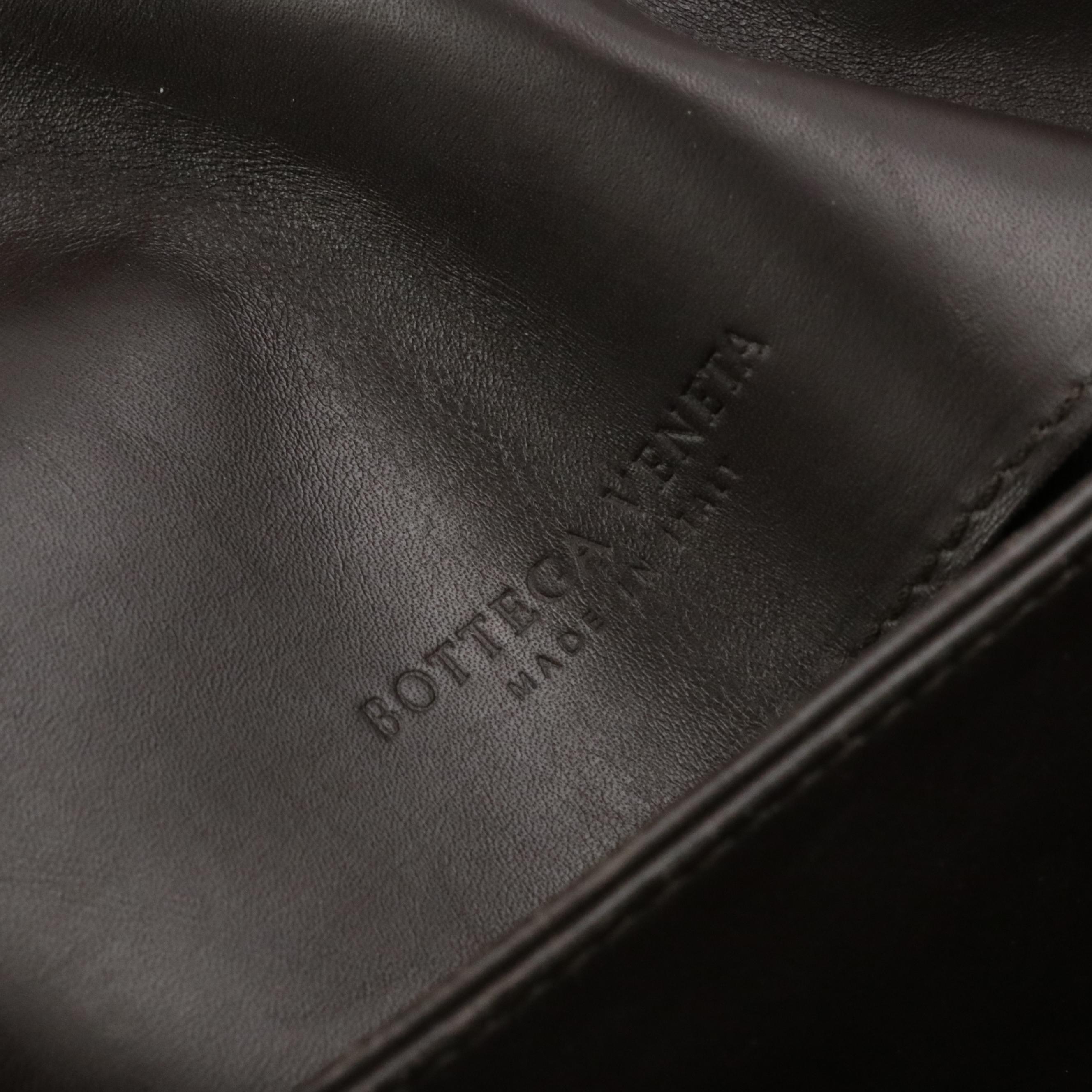 Bottega Veneta Business Briefcase Bag in Dark Brown Intrecciato Leather