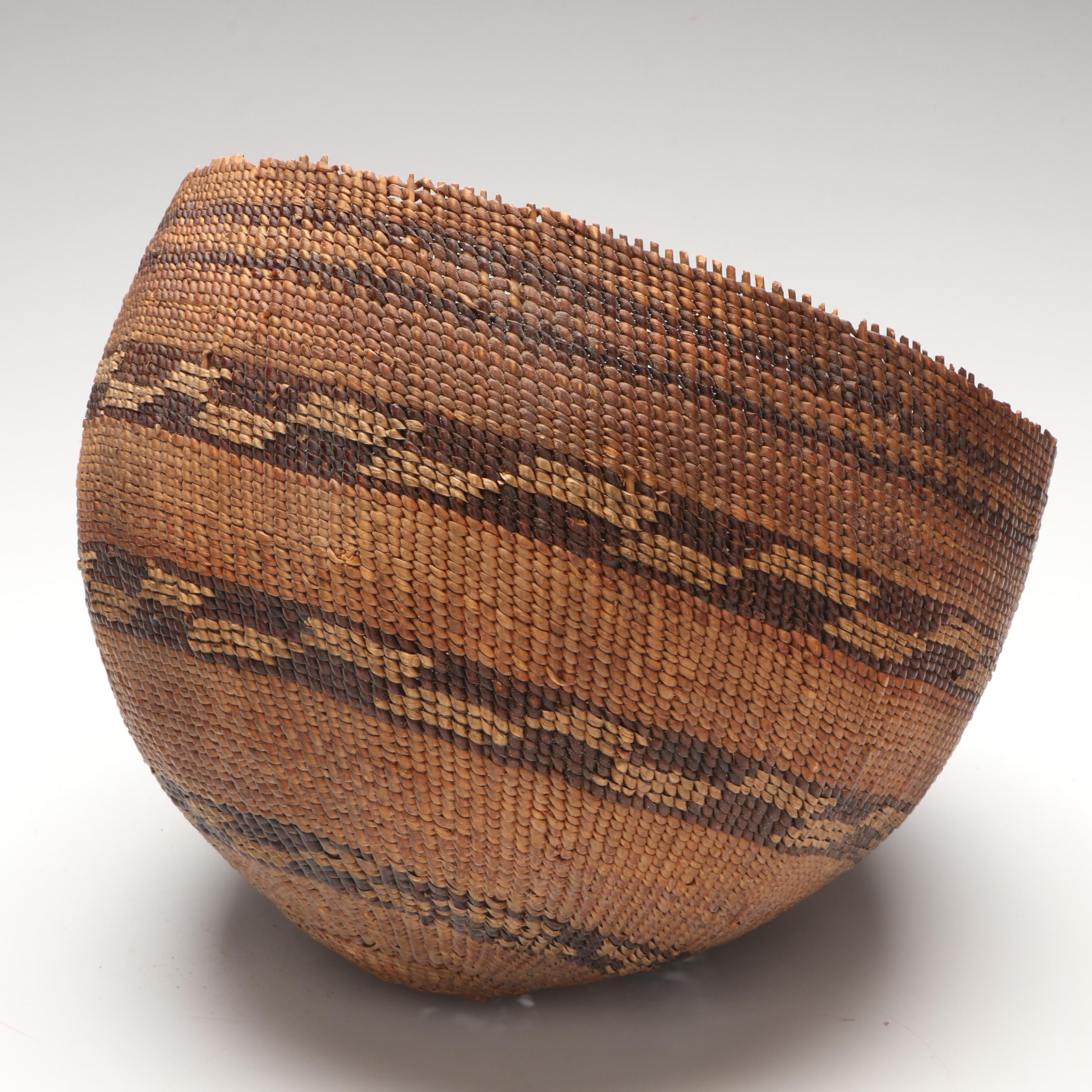 Indigenous California Twined Basket, 20th Century
