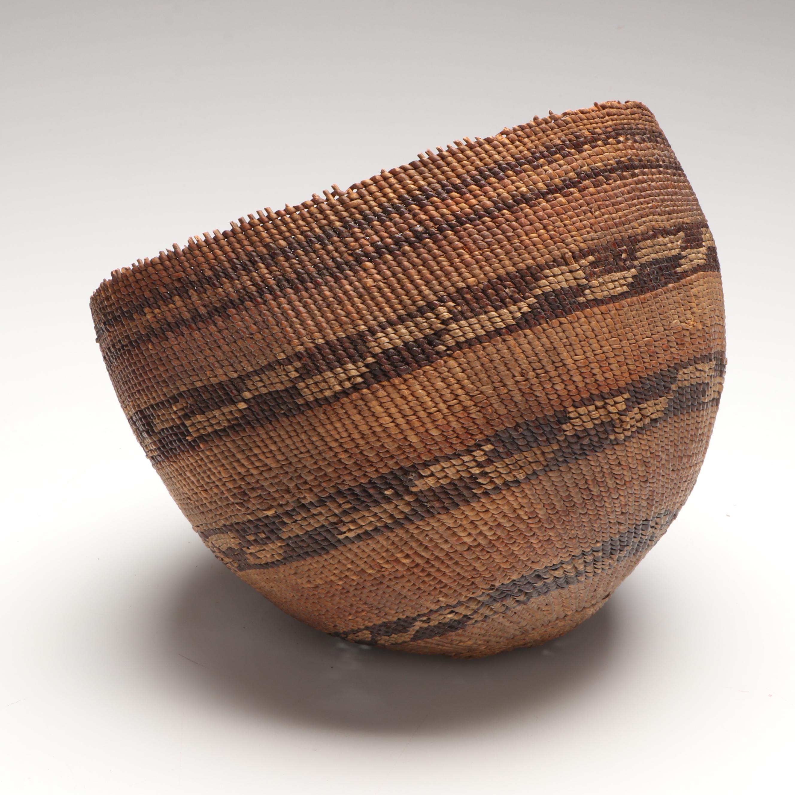 Indigenous California Twined Basket, 20th Century
