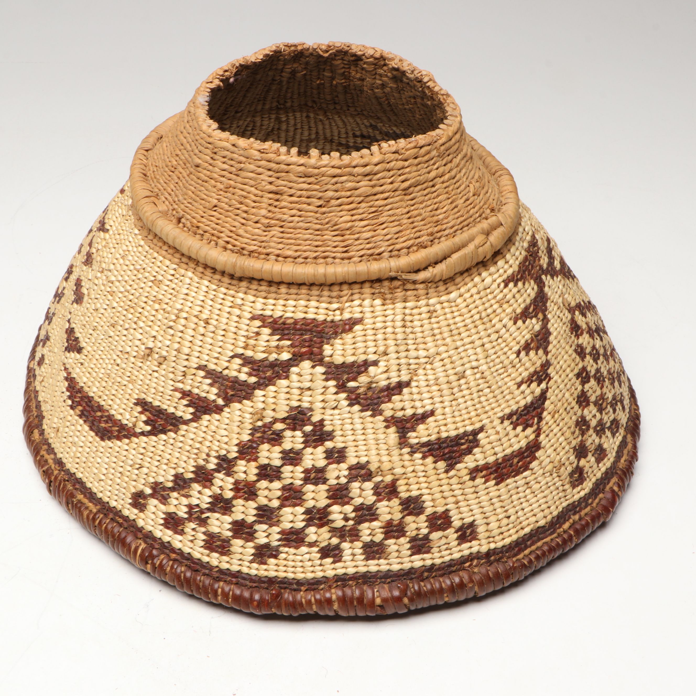 Indigenous Pacific Northwest Hopper/Morter Basket