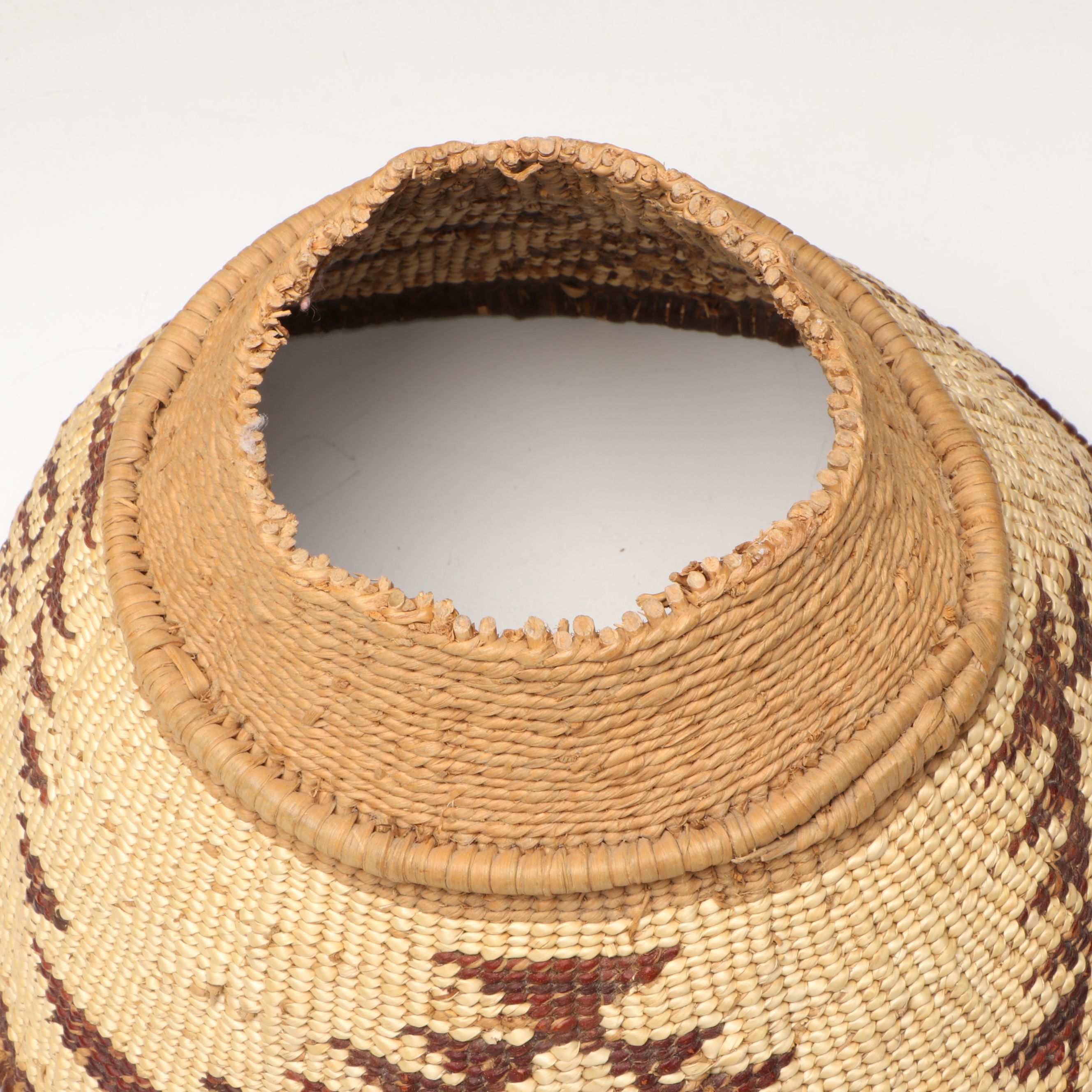 Indigenous Pacific Northwest Hopper/Morter Basket