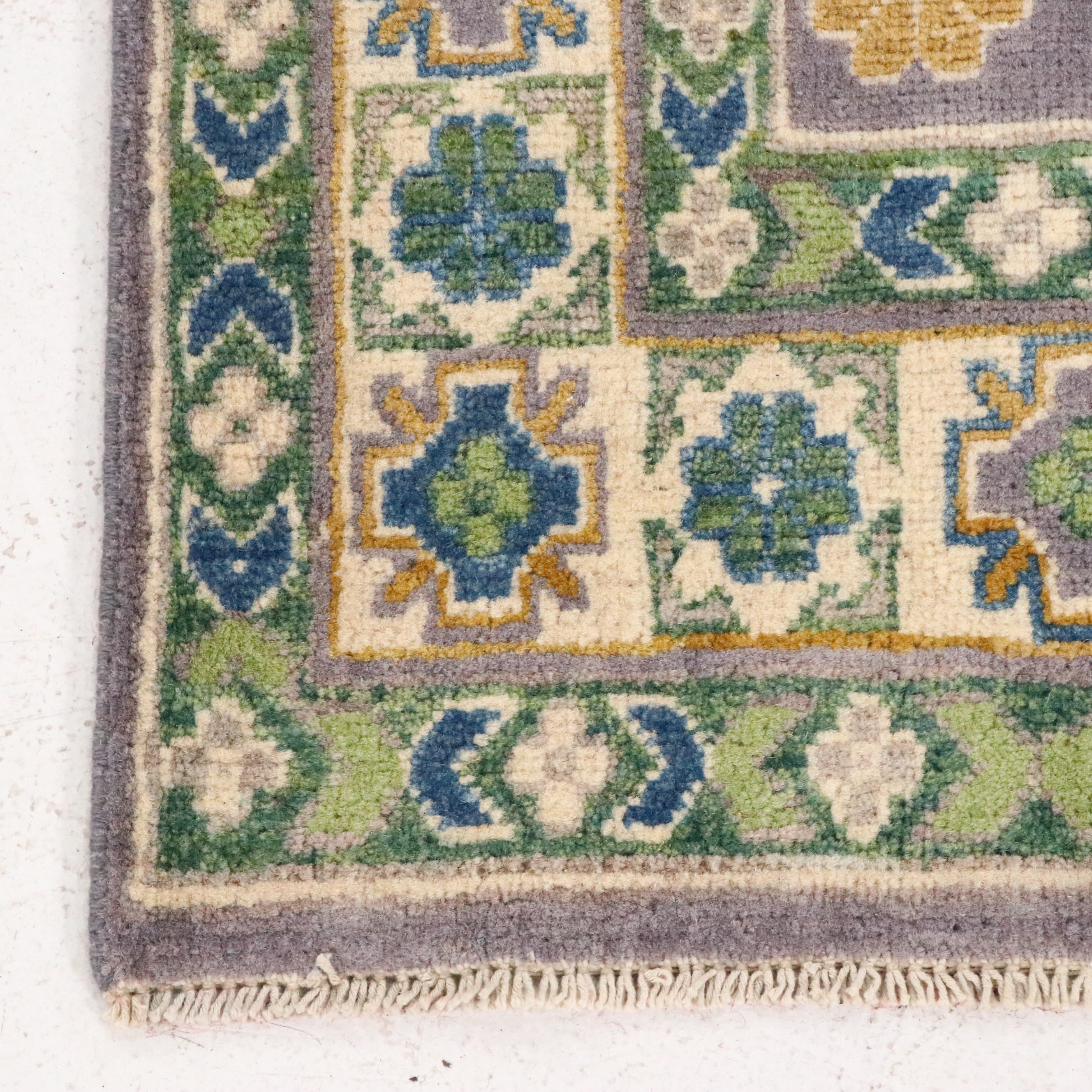 3'2 x 4'10 Hand-Knotted Pakistani Kazak Style Accent Rug