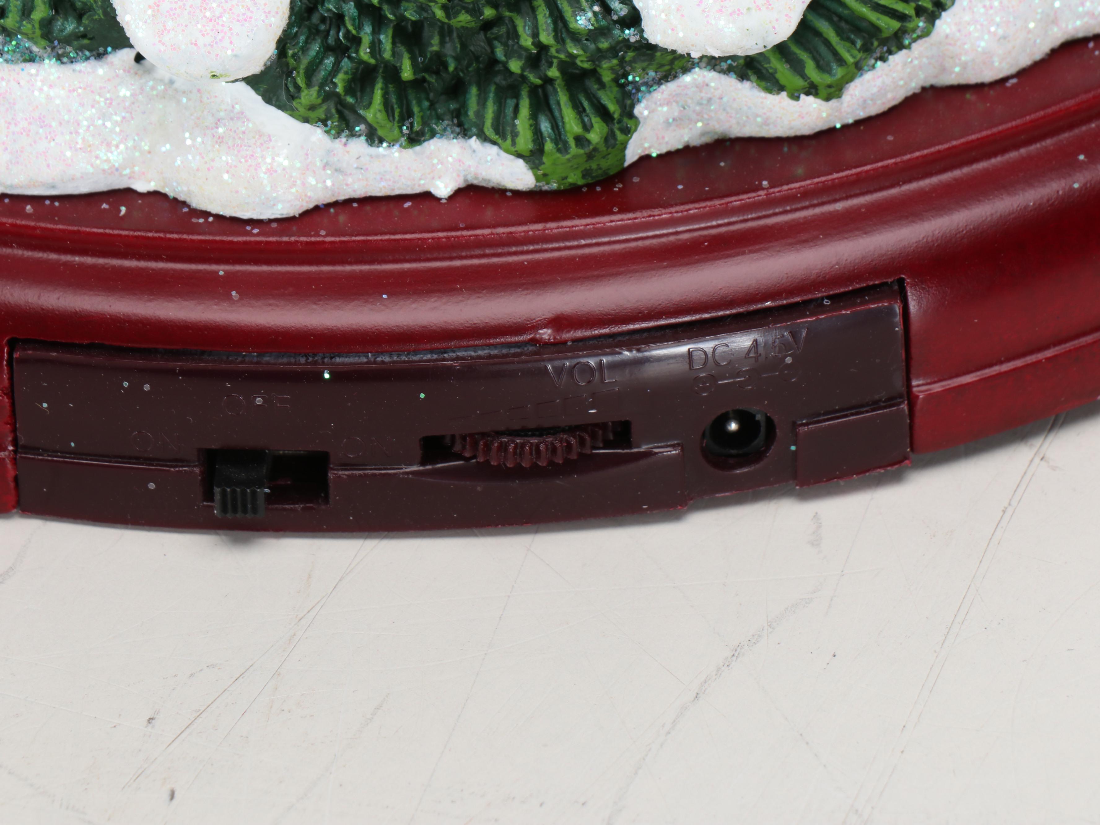 Hawthorne Village Thomas Kinkade's Wonderland Express Christmas Tree