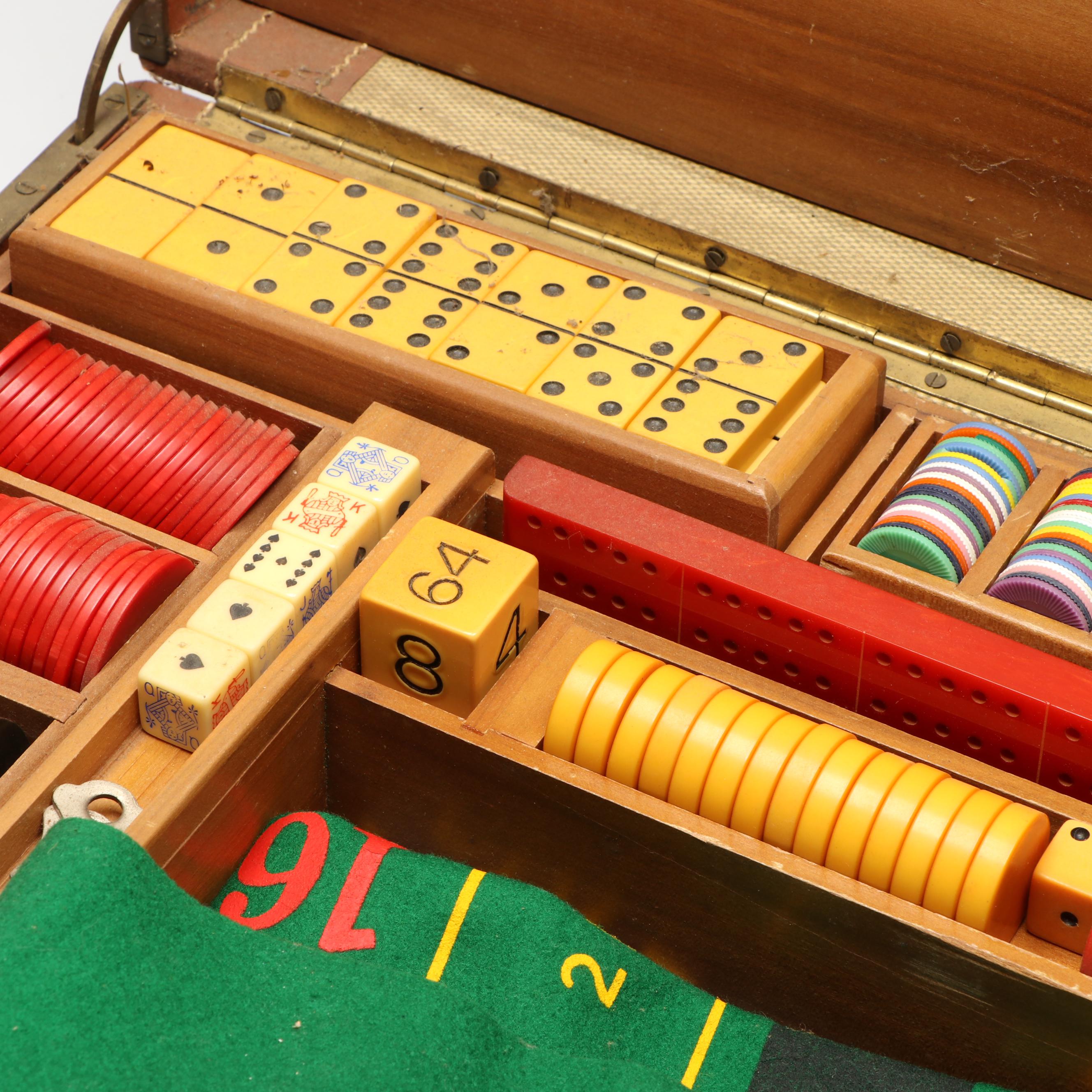 Vintage Poker Games in Case
