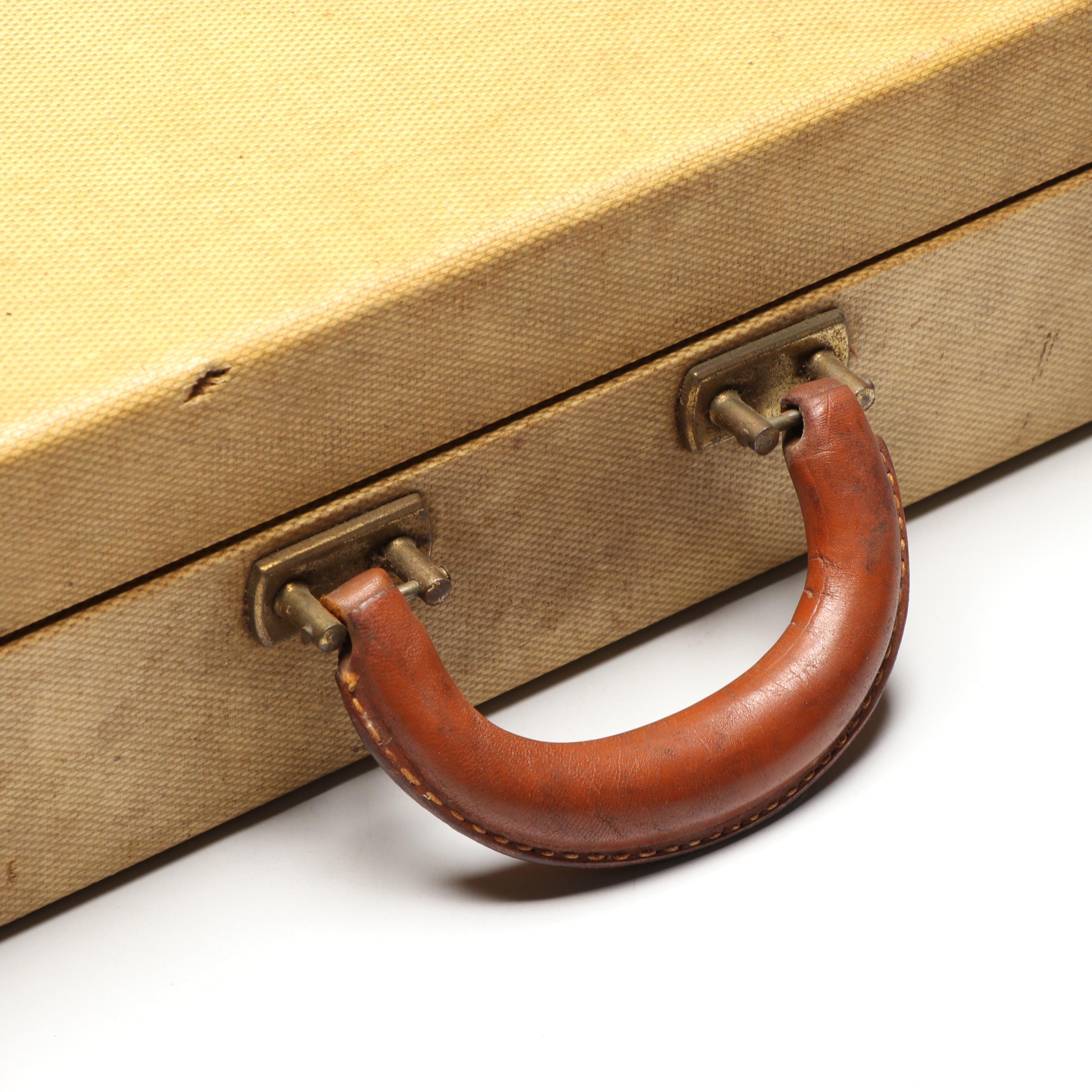 Vintage Poker Games in Case