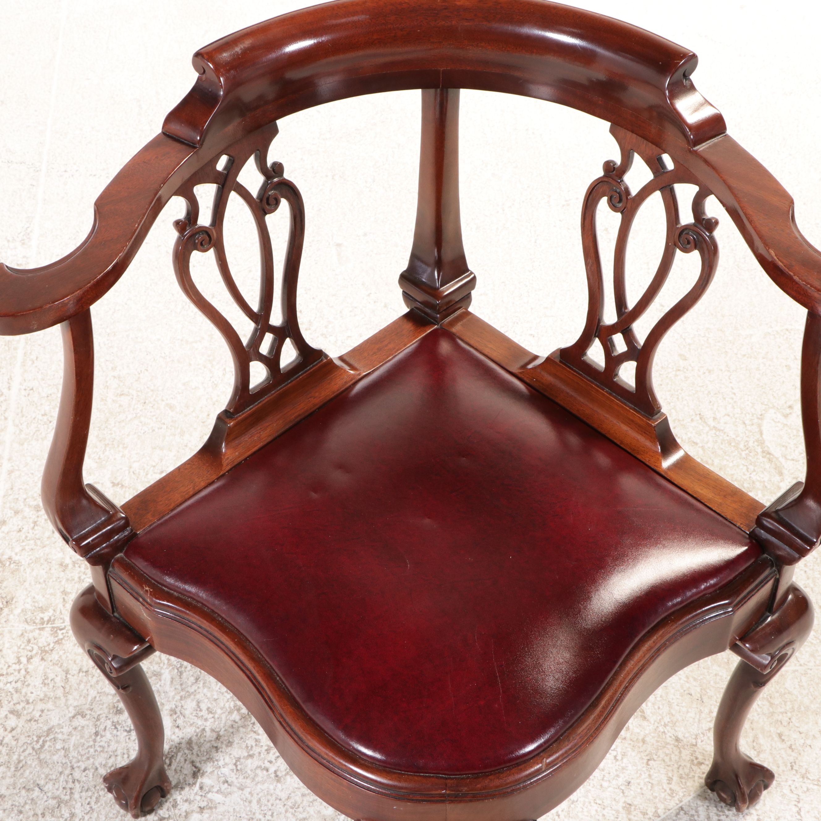 Southwood Chippendale Style Corner Chair