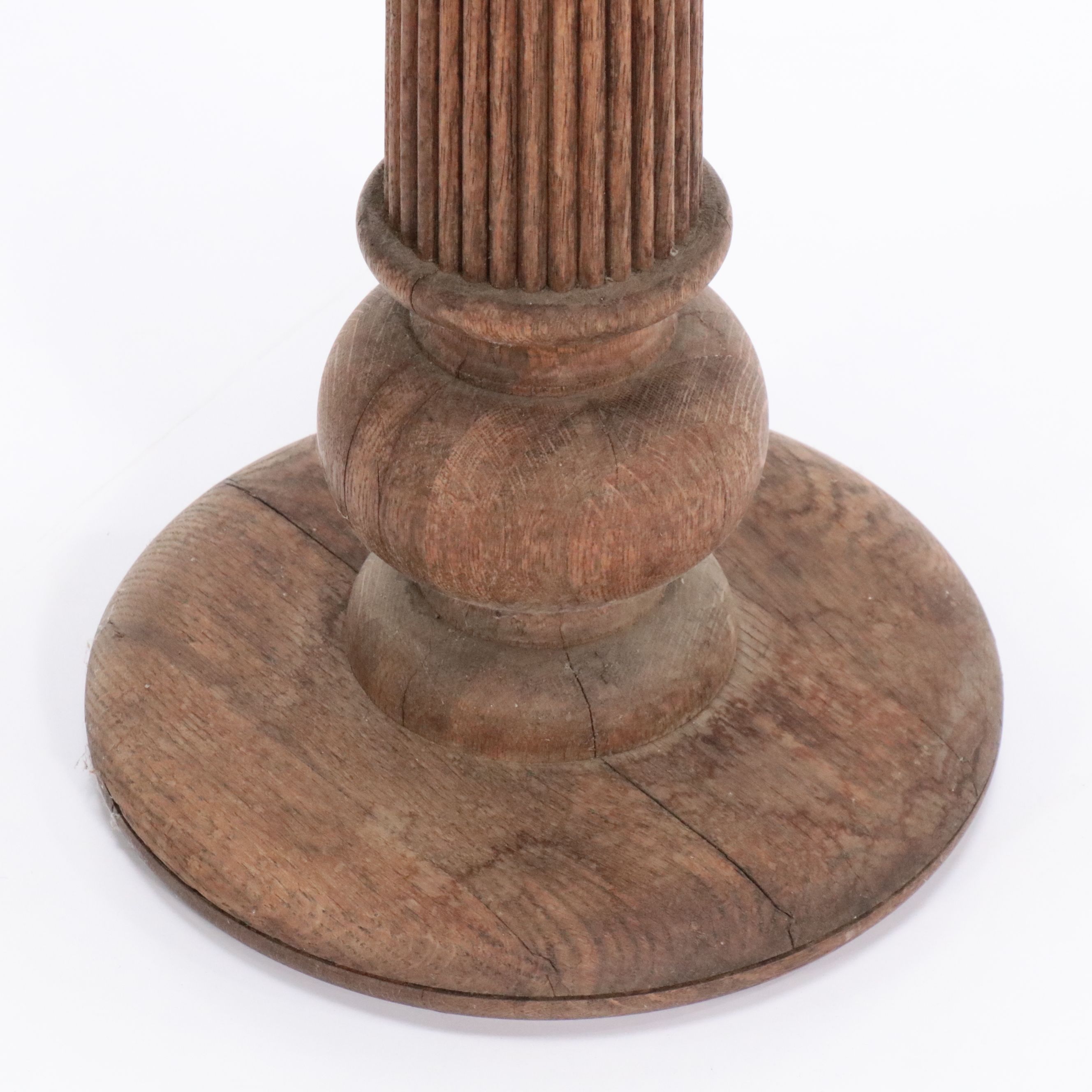 Arts & Crafts Reeded Oak Pedestal