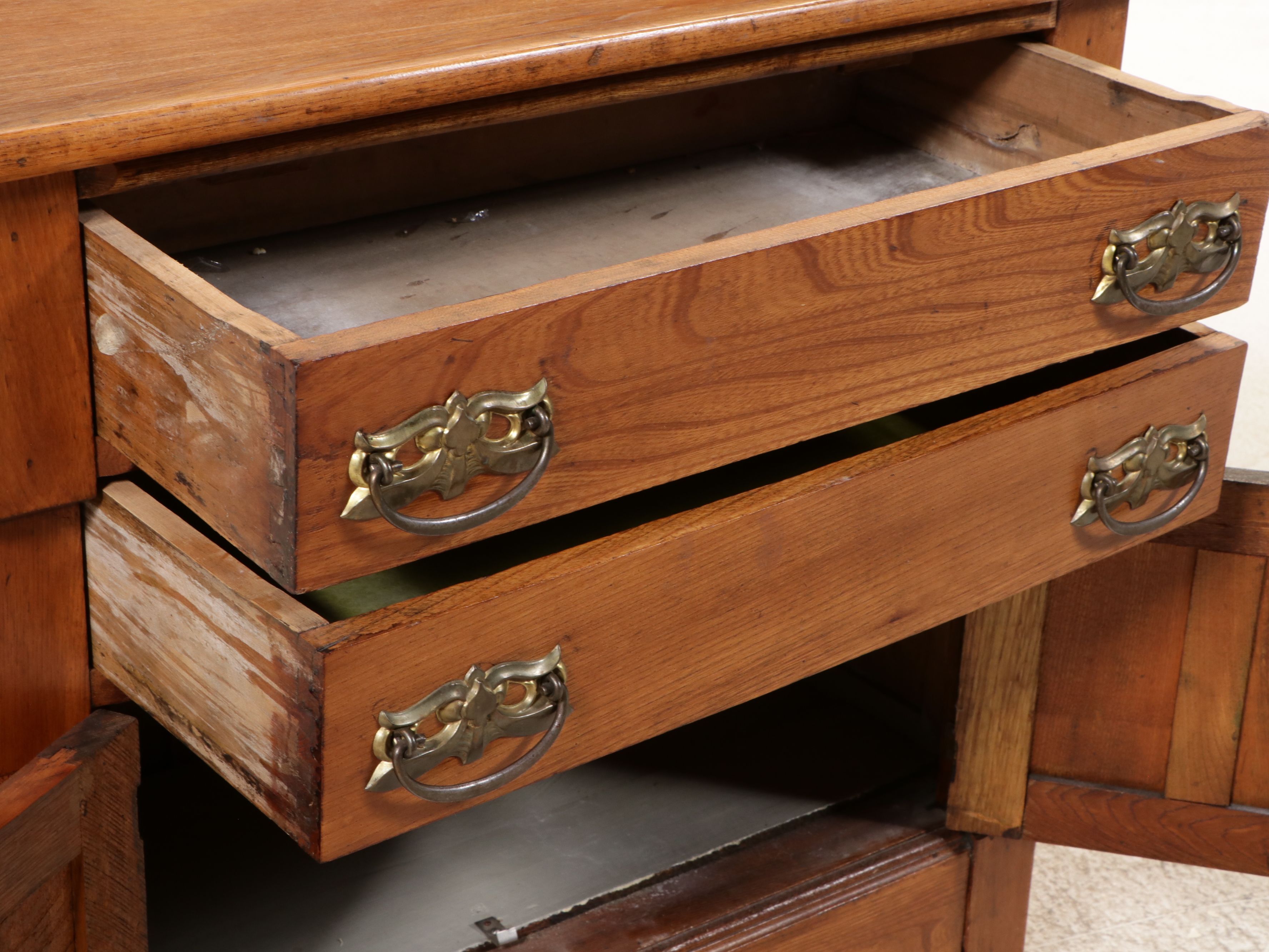 Pentwater Bedstead Commode, Late 19th/Early 20th Century