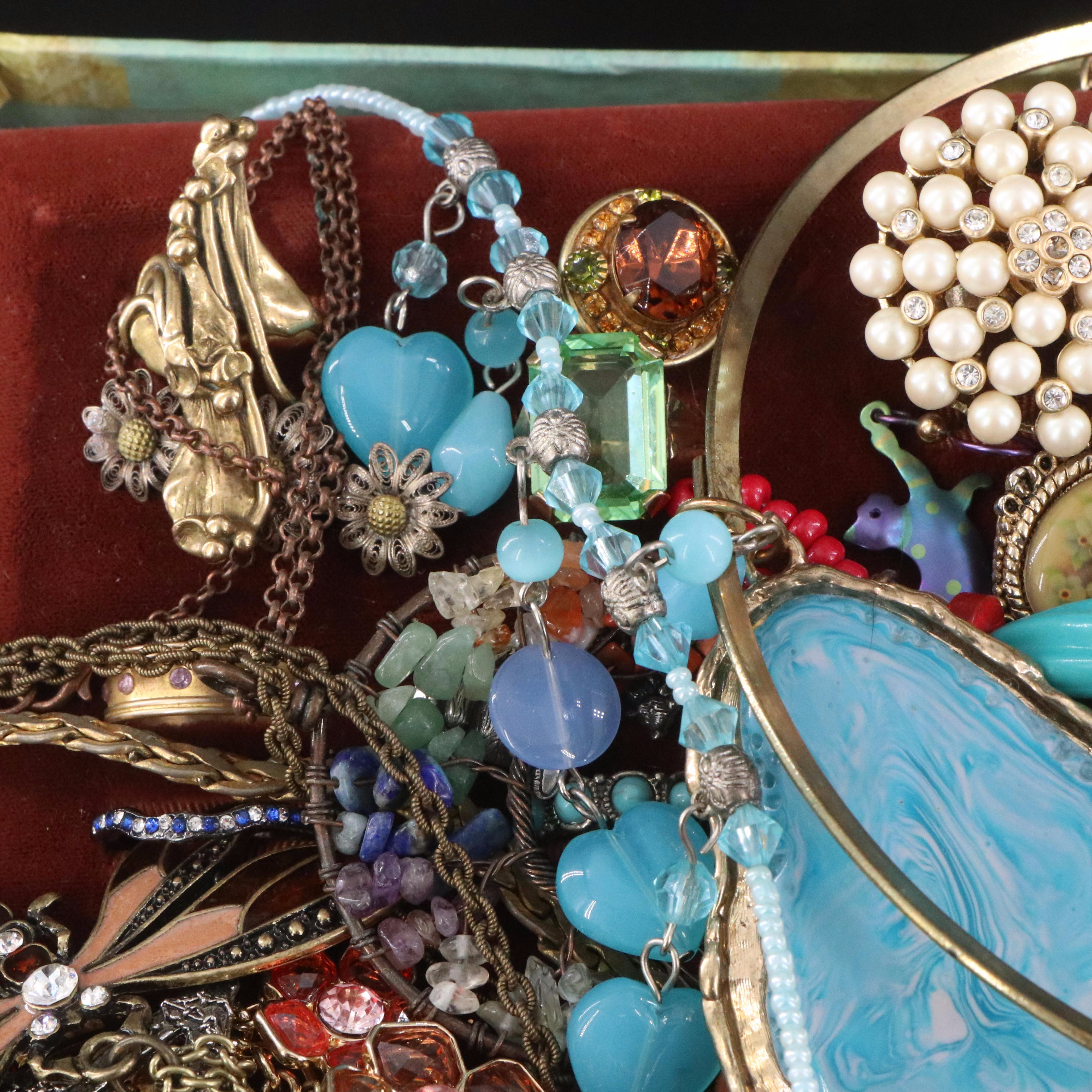 Uncommon Discoveries: Jewelry Collection