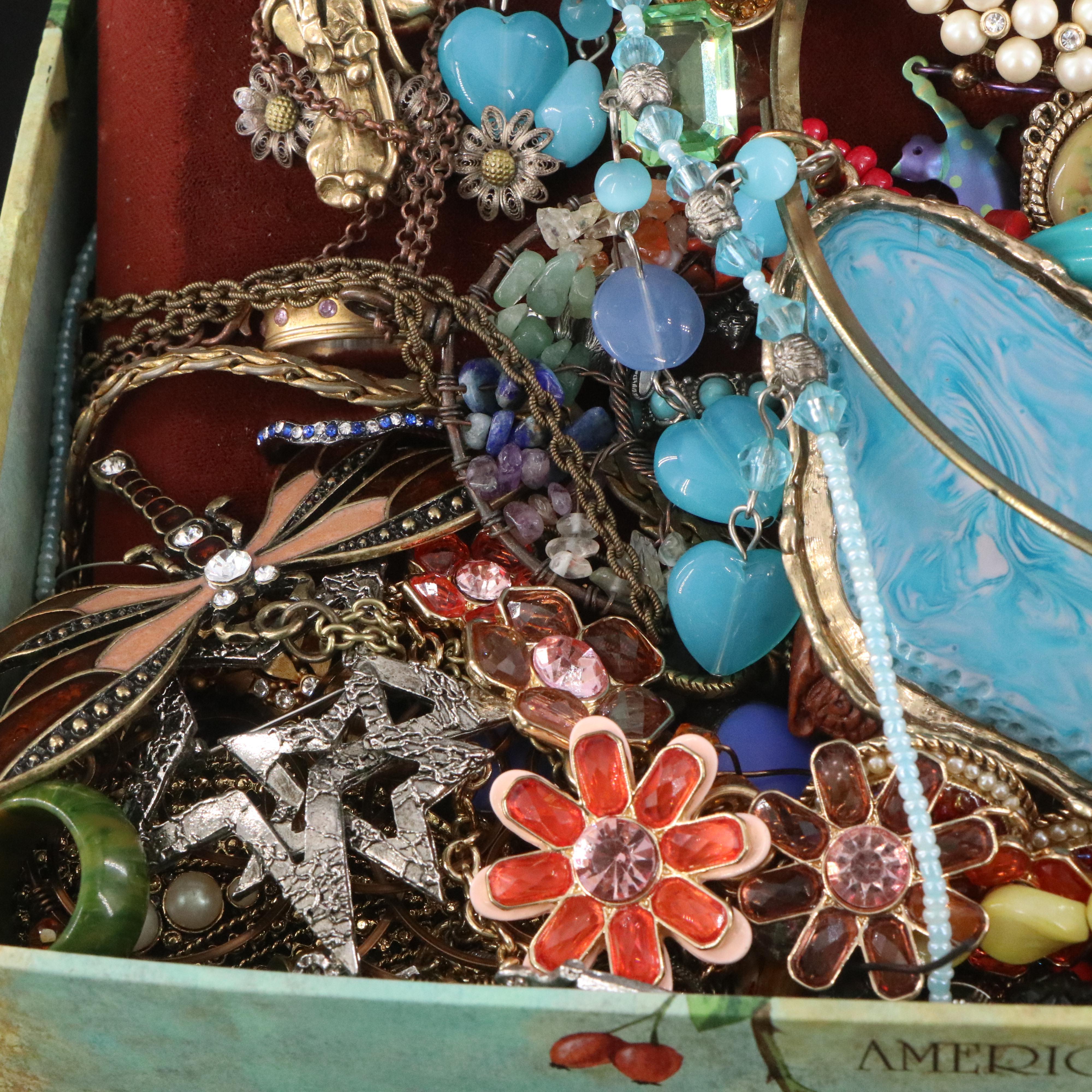 Uncommon Discoveries: Jewelry Collection