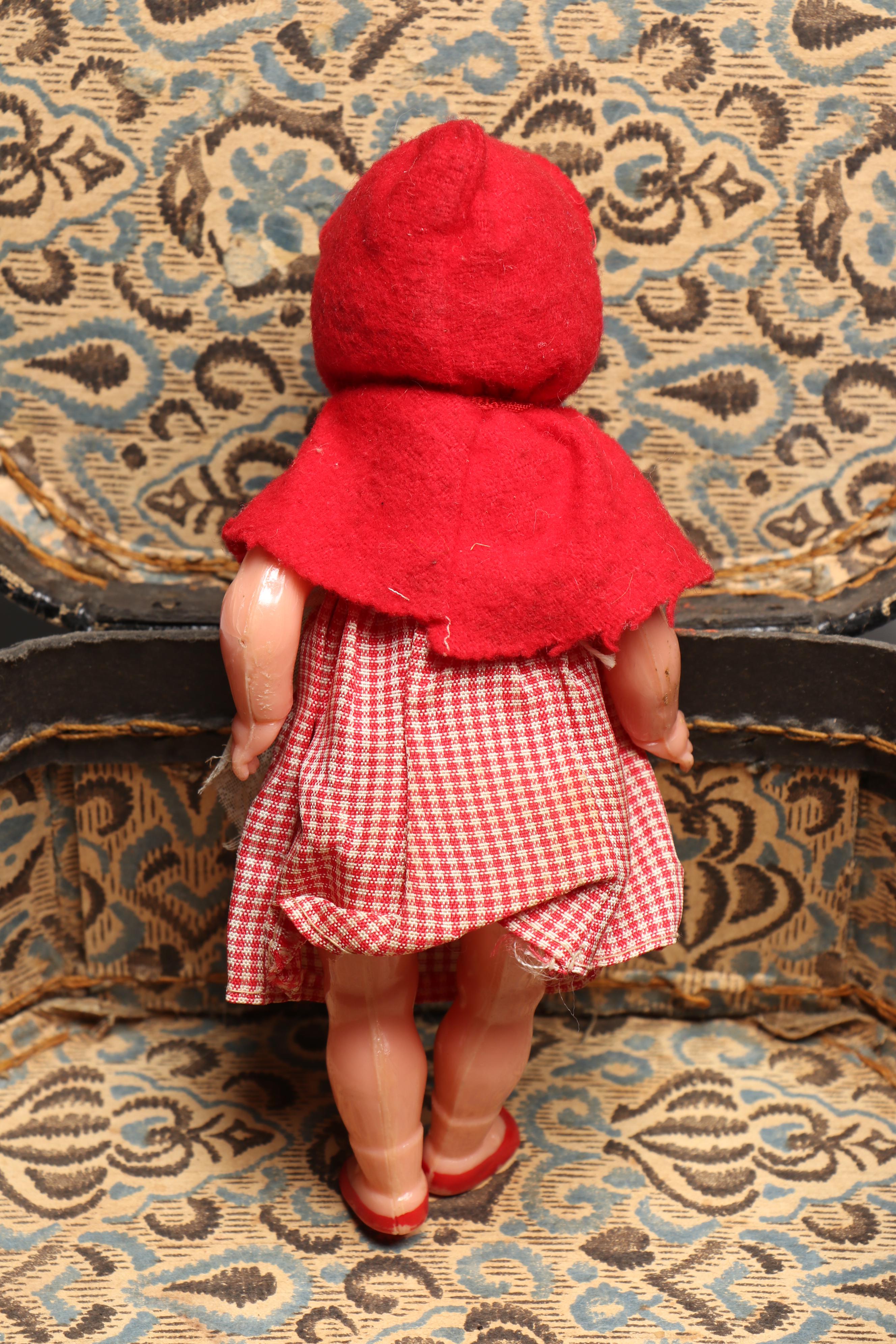 Steiff "Ginny's Pup" and Vogue Ginny Dolls with Accessories, Trunk, and Bag