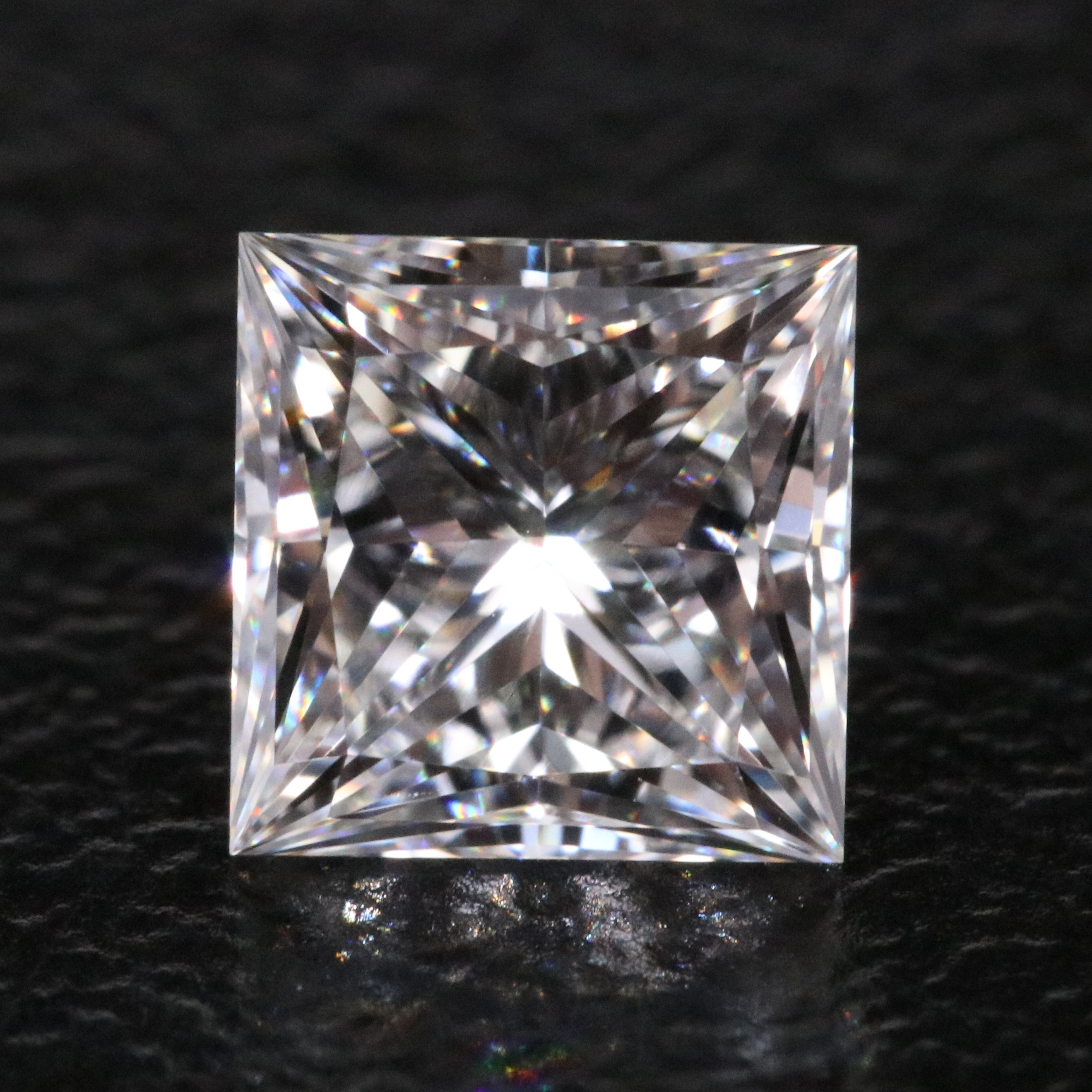 Loose 0.89 CT Lab Grown Diamond with IGI Report