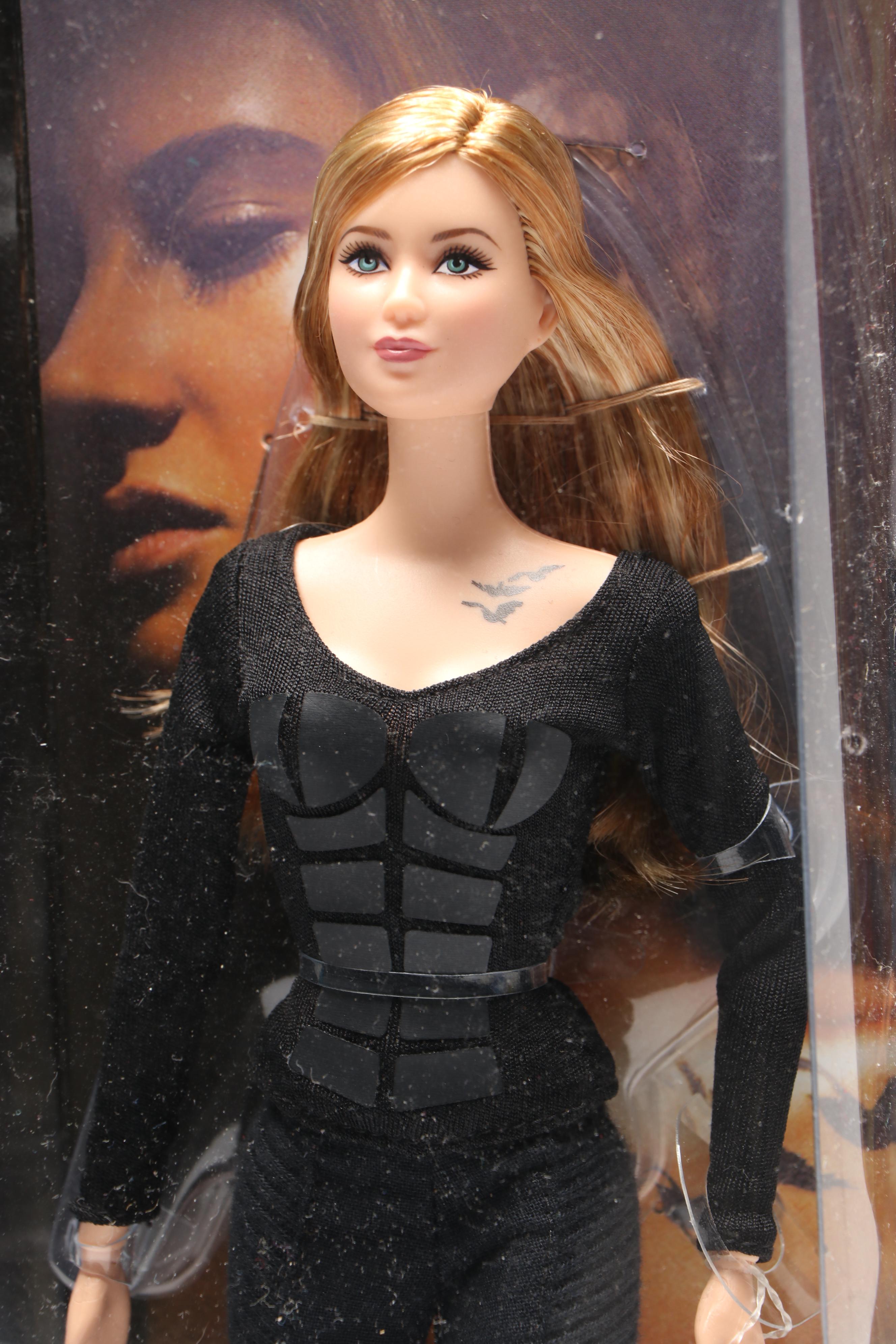 Barbie Black Label "The Hunger Games: Catching Fire" and "Divergent" Dolls