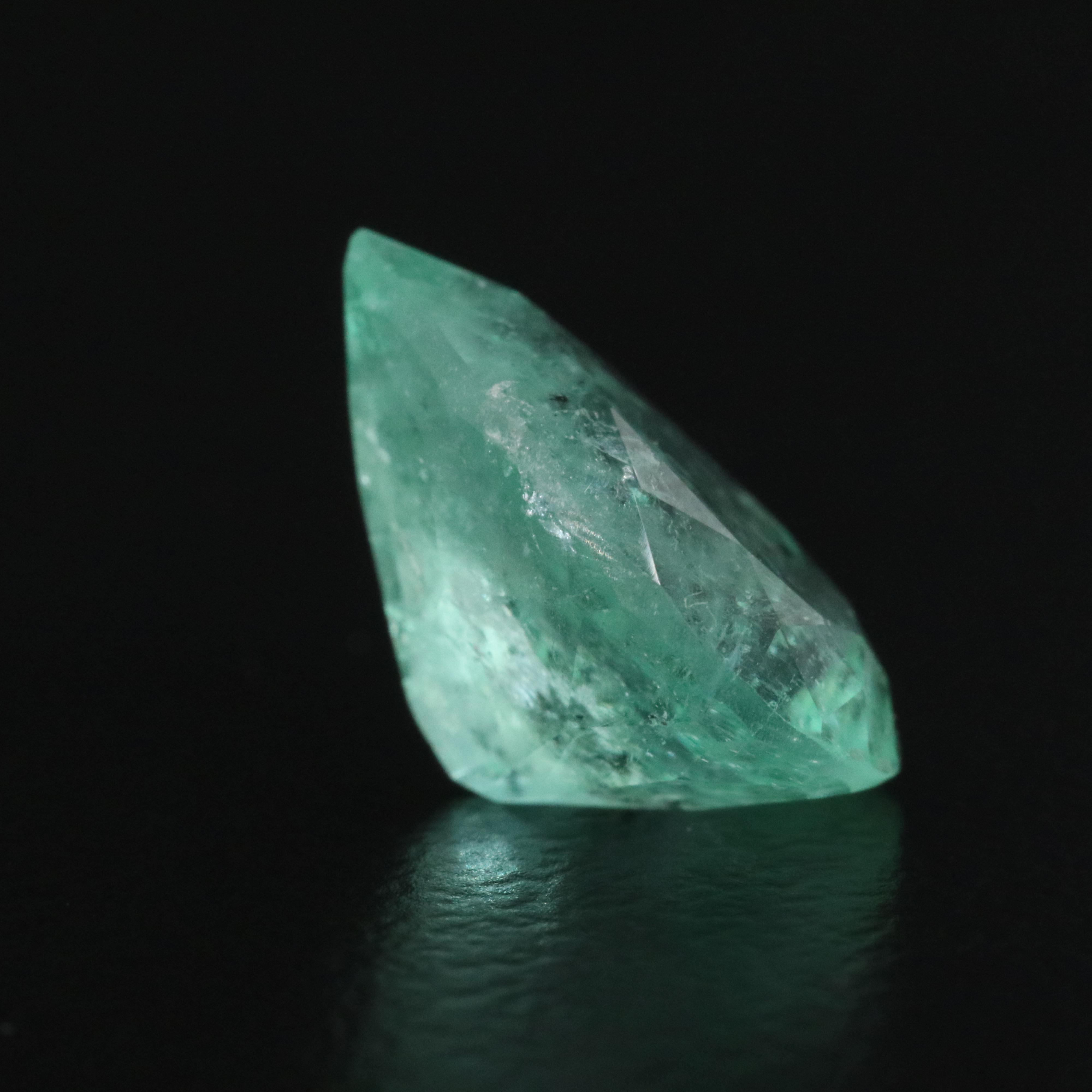 Loose 1.95 CT Emerald