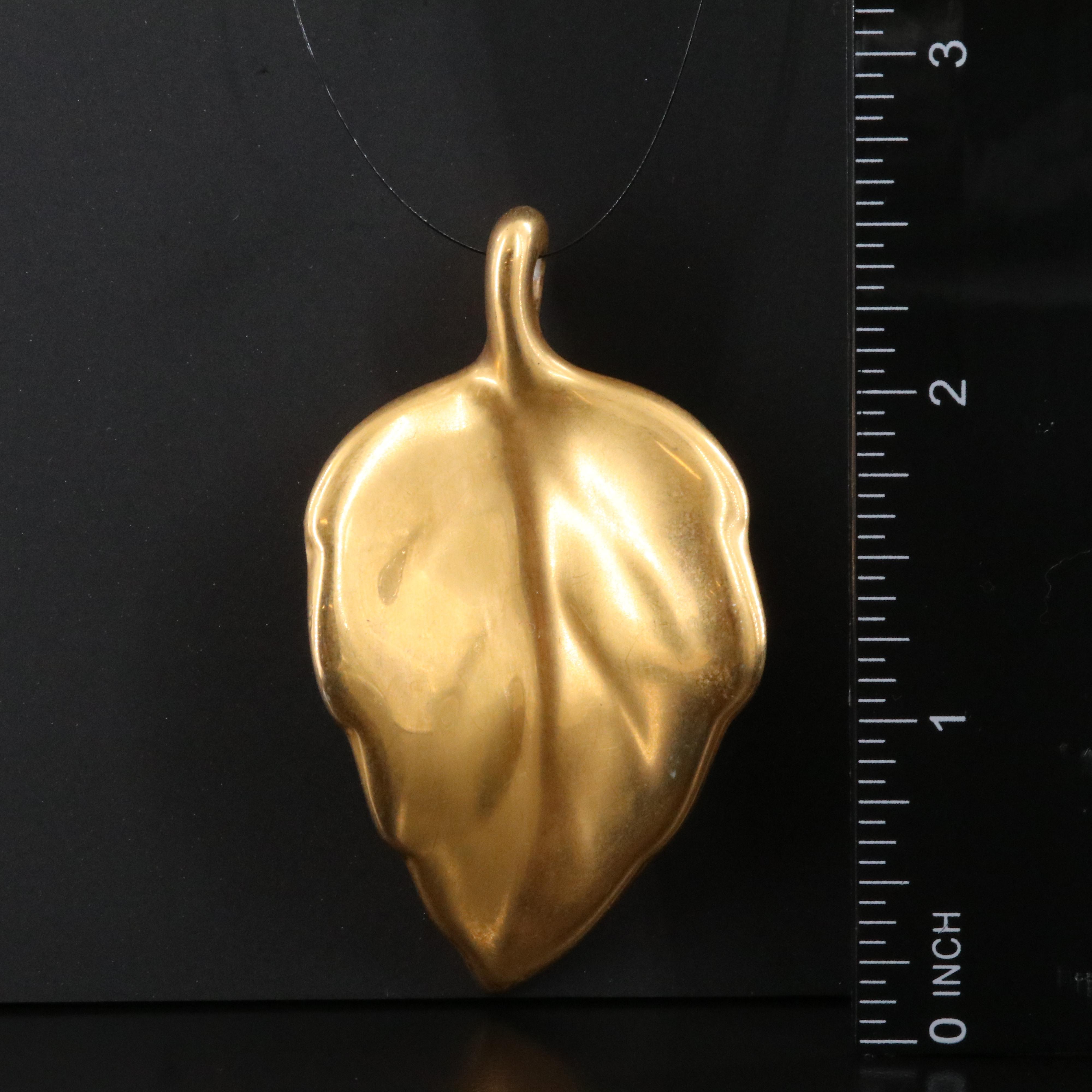 Cathy Hardwick for Mikasa Gilt Bone China Leaf Pendant