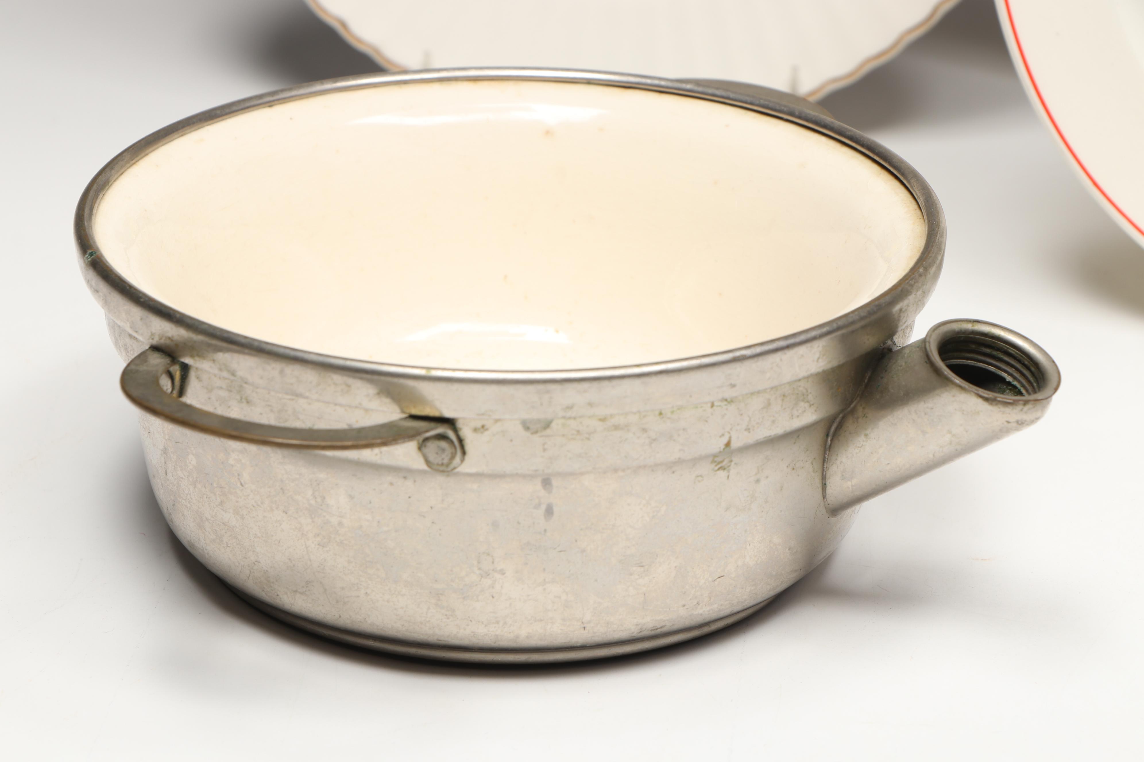 Roseville "Juvenile Baby Bunnies" with German and More Dinnerware