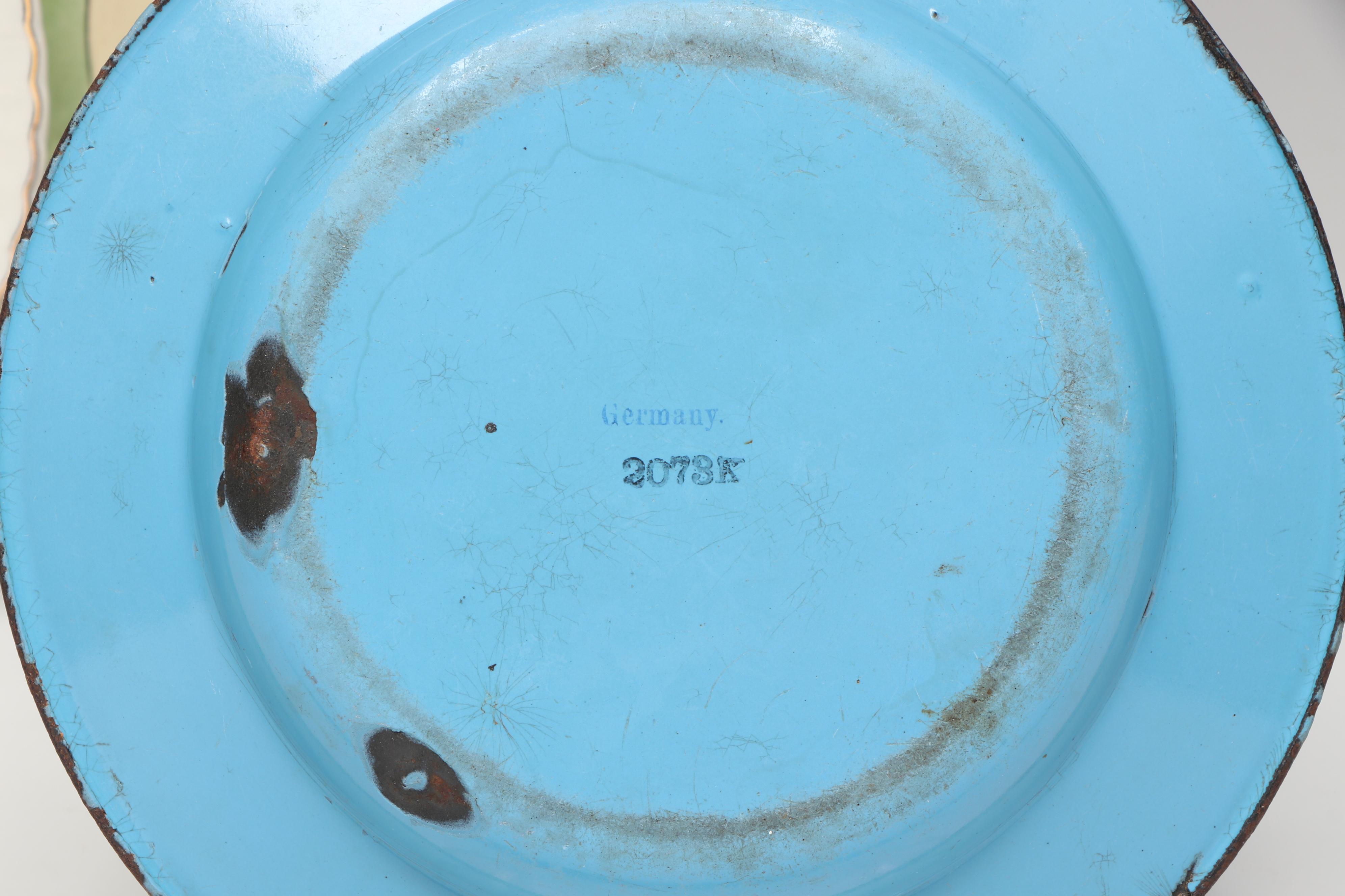 Roseville "Juvenile Baby Bunnies" with German and More Dinnerware