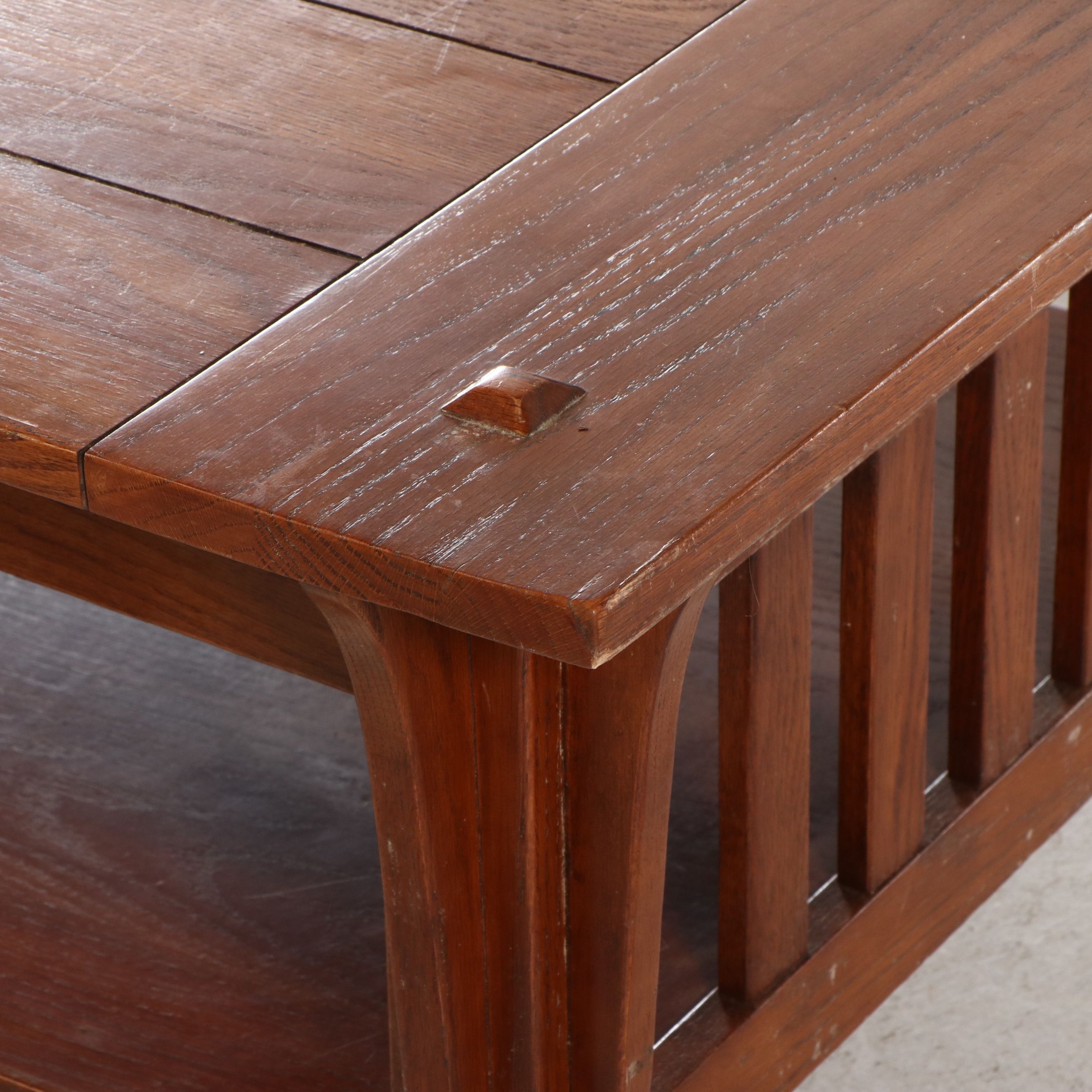 Arts & Crafts Style Oak Coffee Table