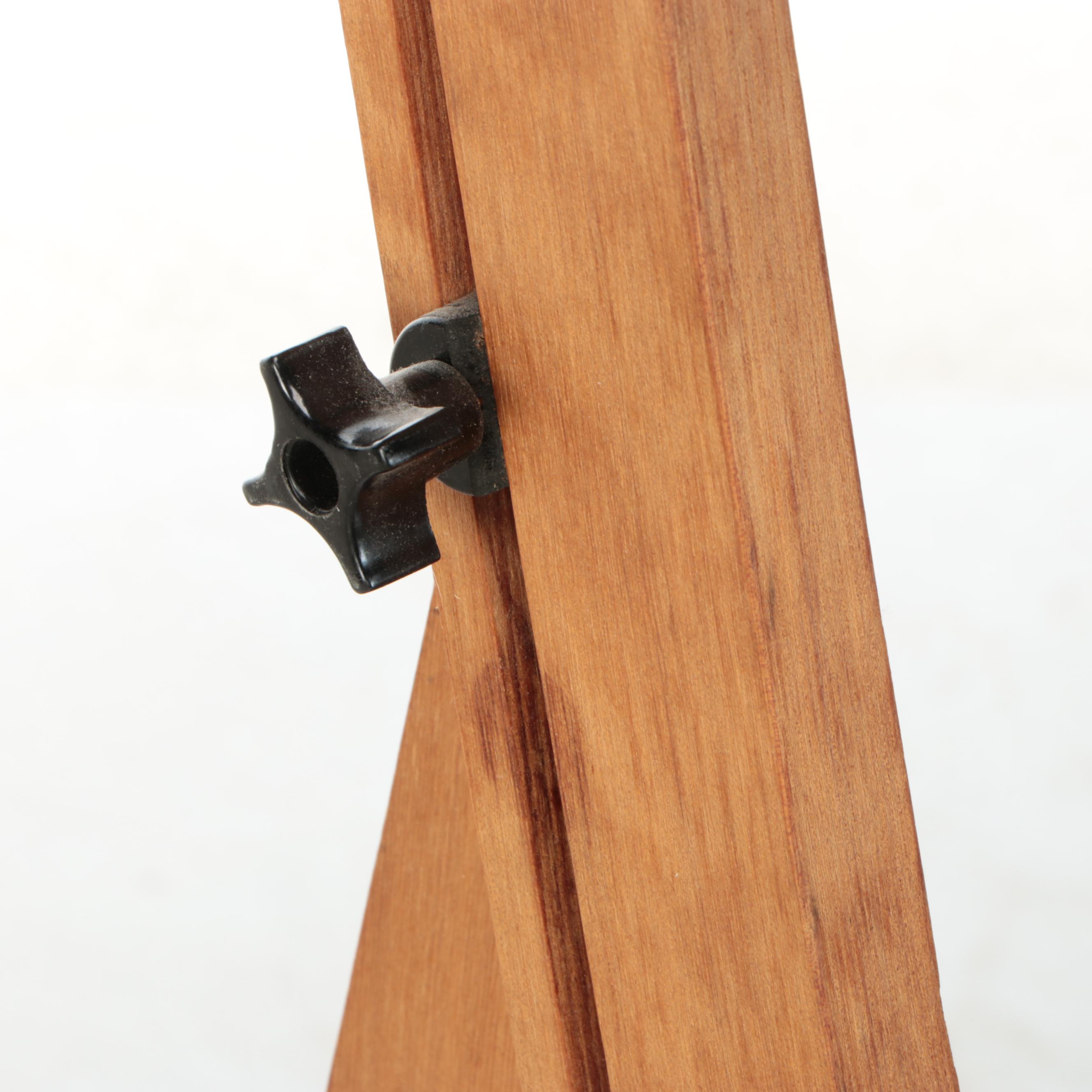 Wooden Painter's Easel