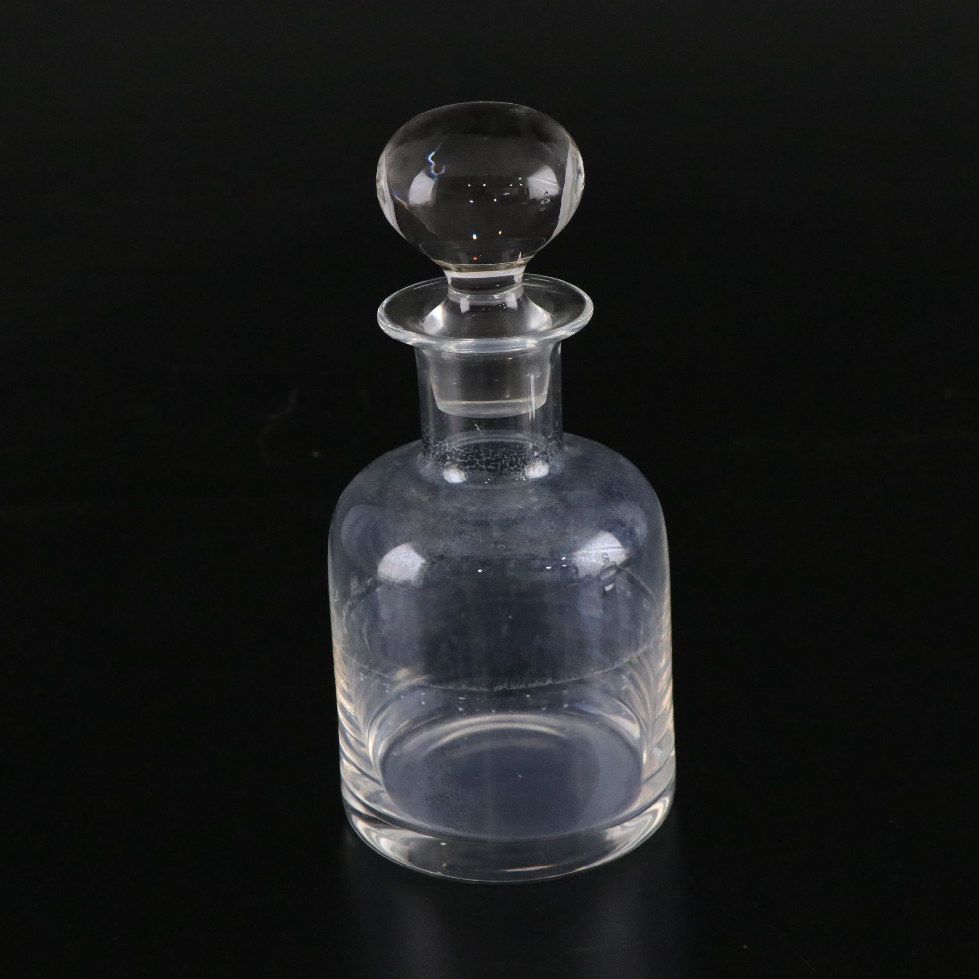 Crystal Stoppered Decanter Collection