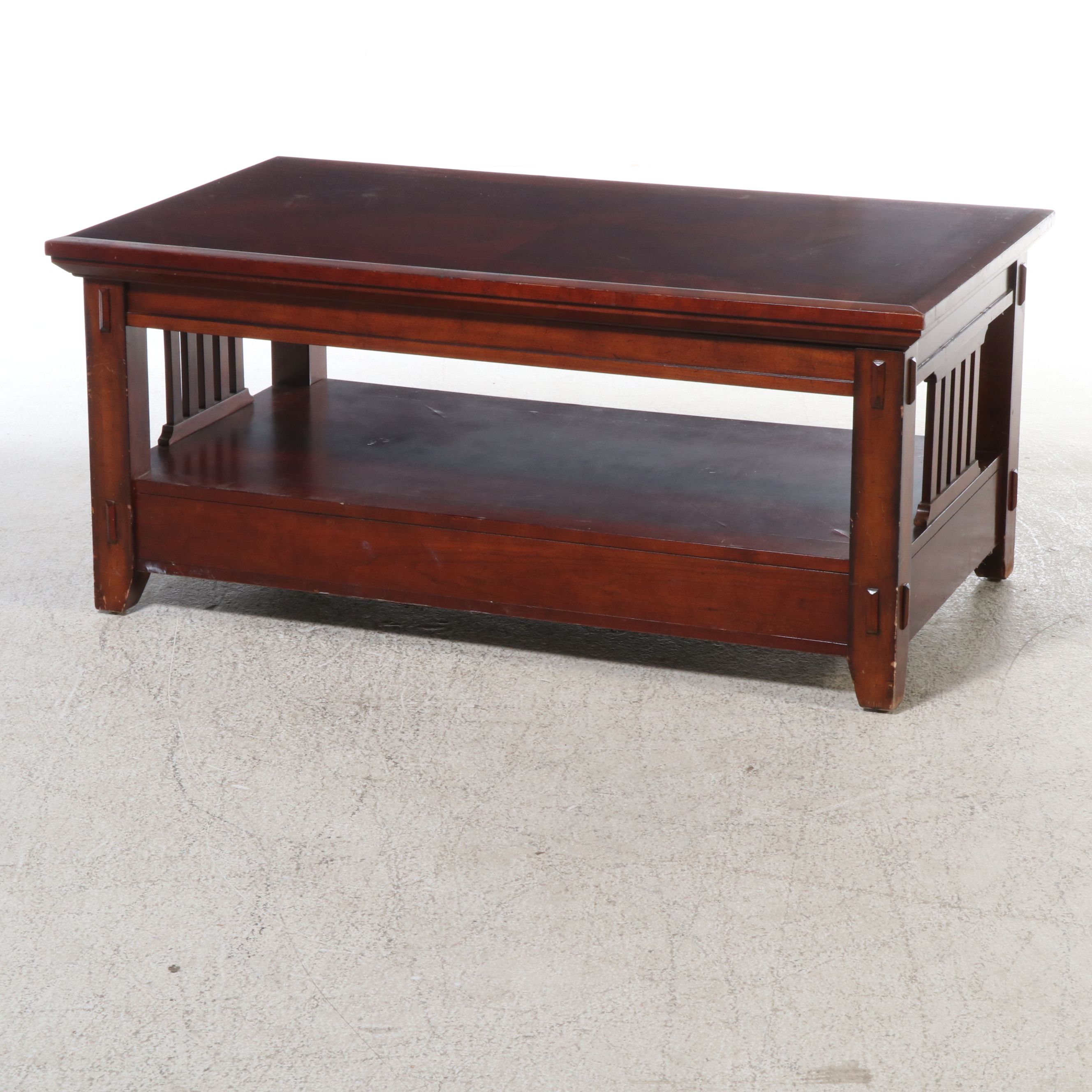 Craftsman Style Walnut Finish Lift-Top Coffee Table