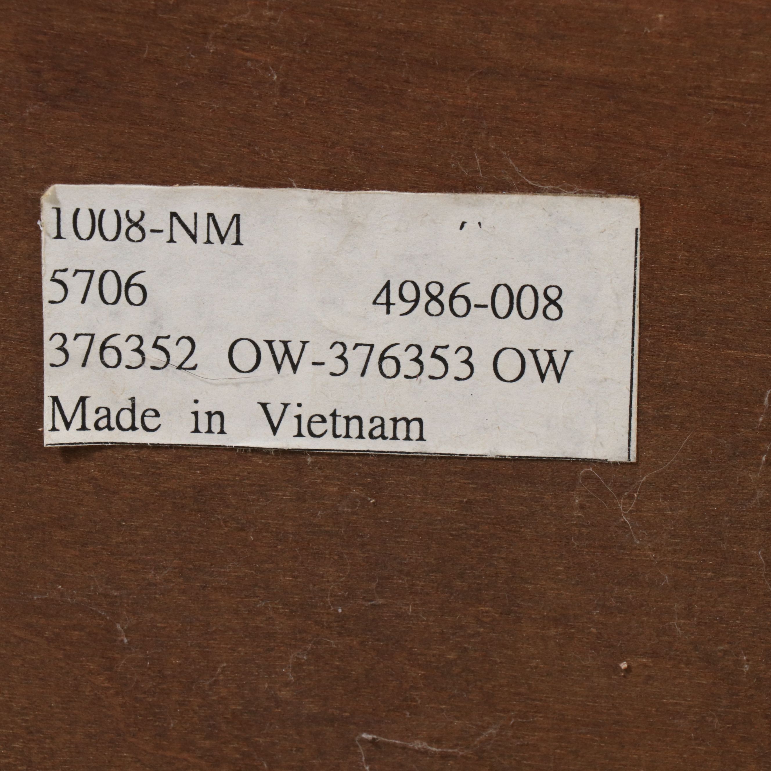 Craftsman Style Walnut Finish Lift-Top Coffee Table