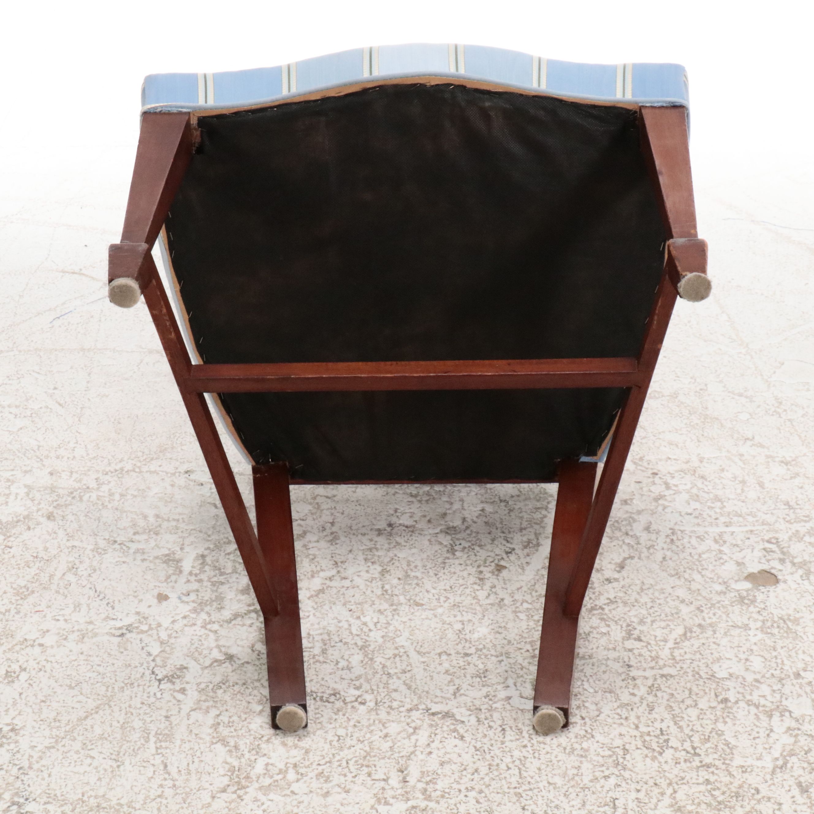 Set of Eight Hepplewhite Style Mahogany Shield Back Chairs, 20th Century