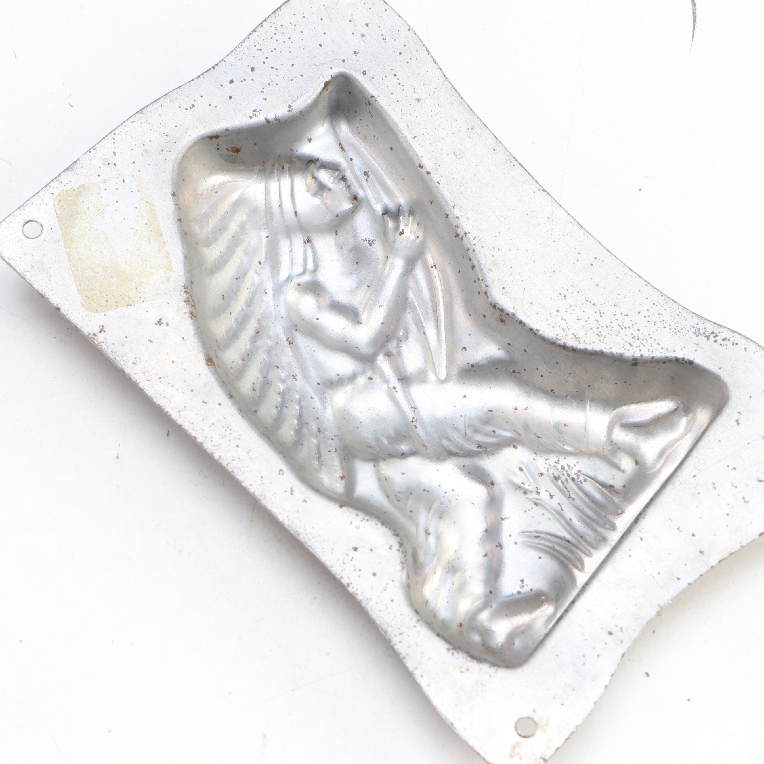 Daniel Monfort "Sioux Chief" Sculpture with Bovine Mug and Table Accessories