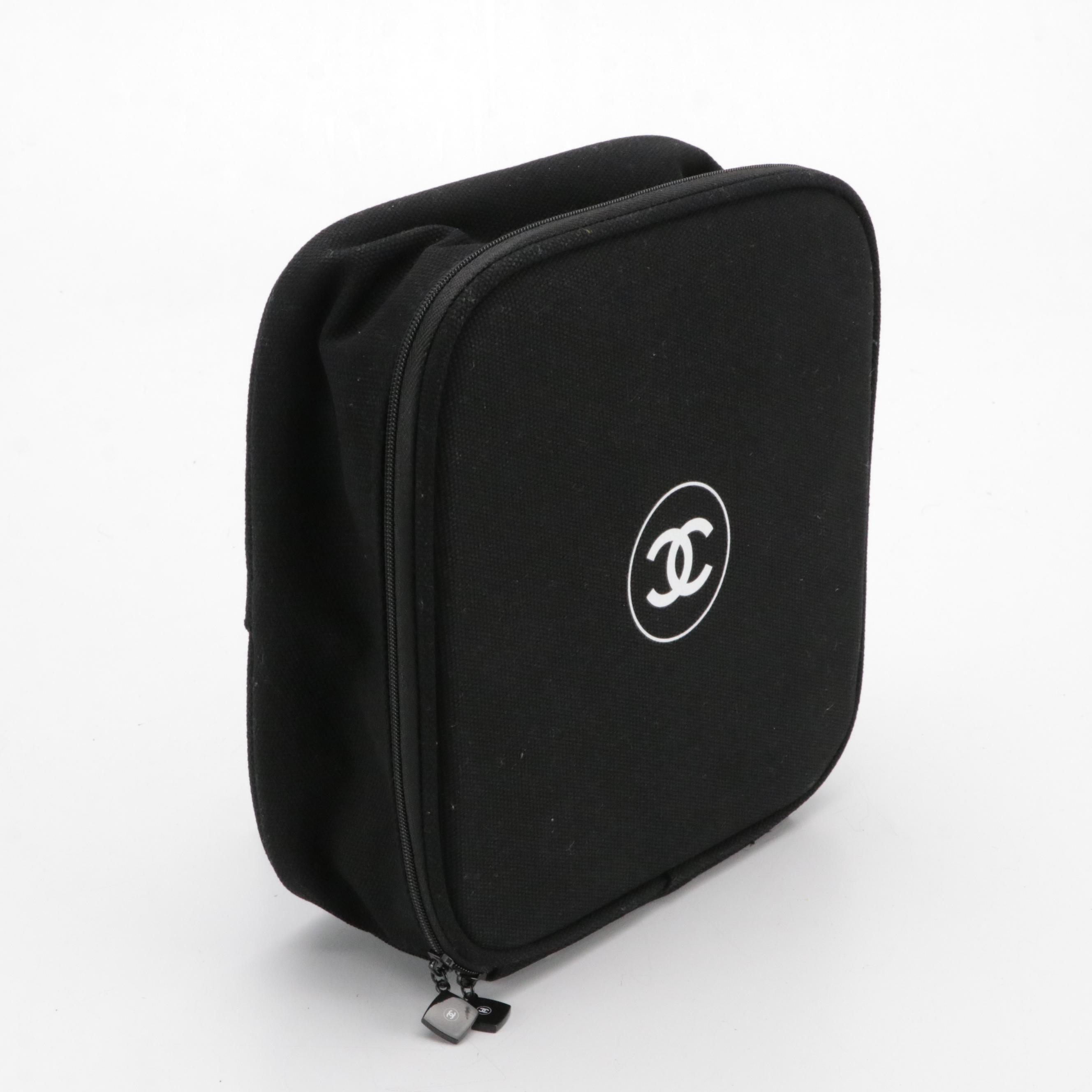 Chanel Beauté Mirrored Zip-Around Makeup Case in Black Canvas