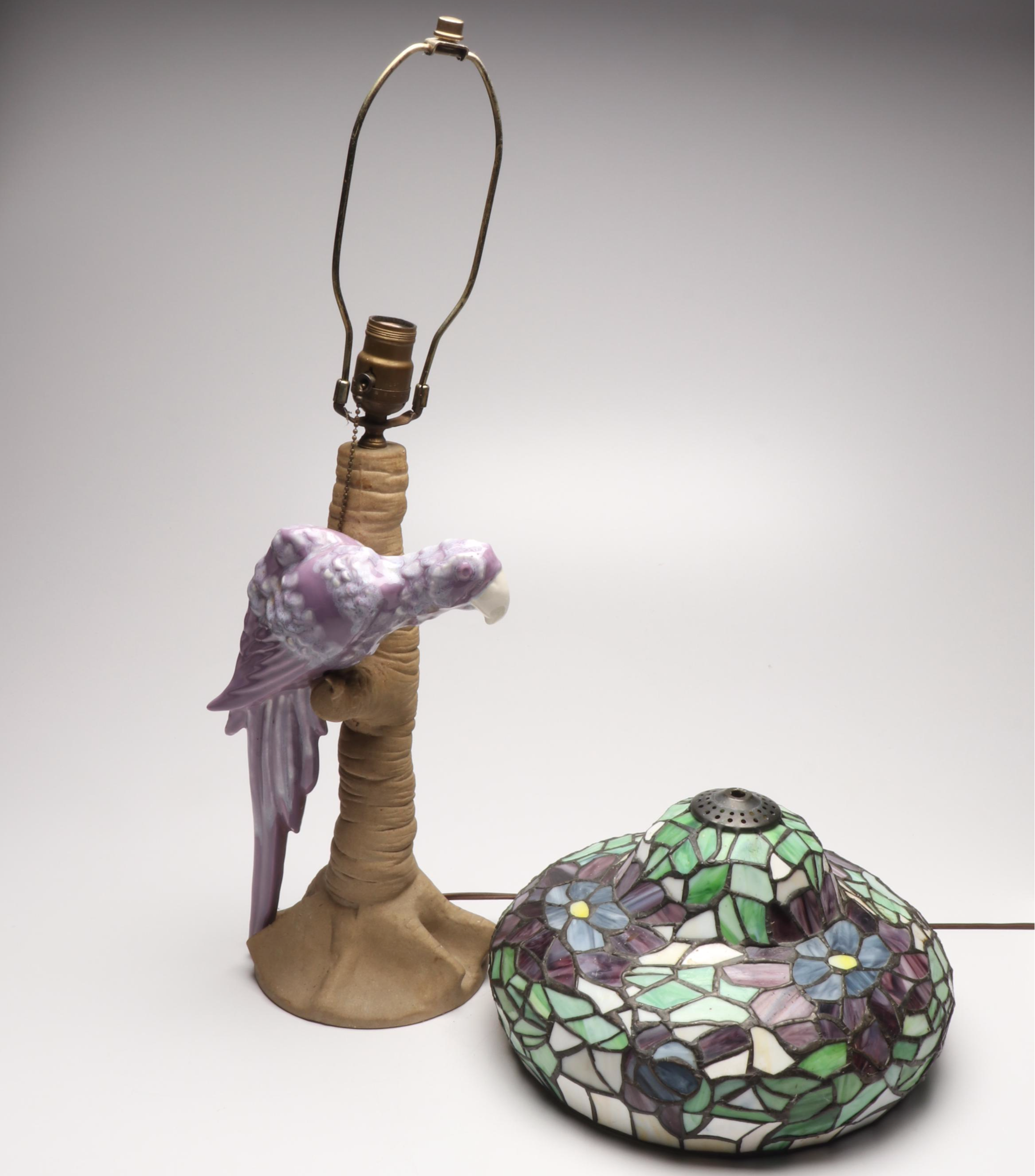 Royal Haeger Figural Ceramic Parrot Table Lamp